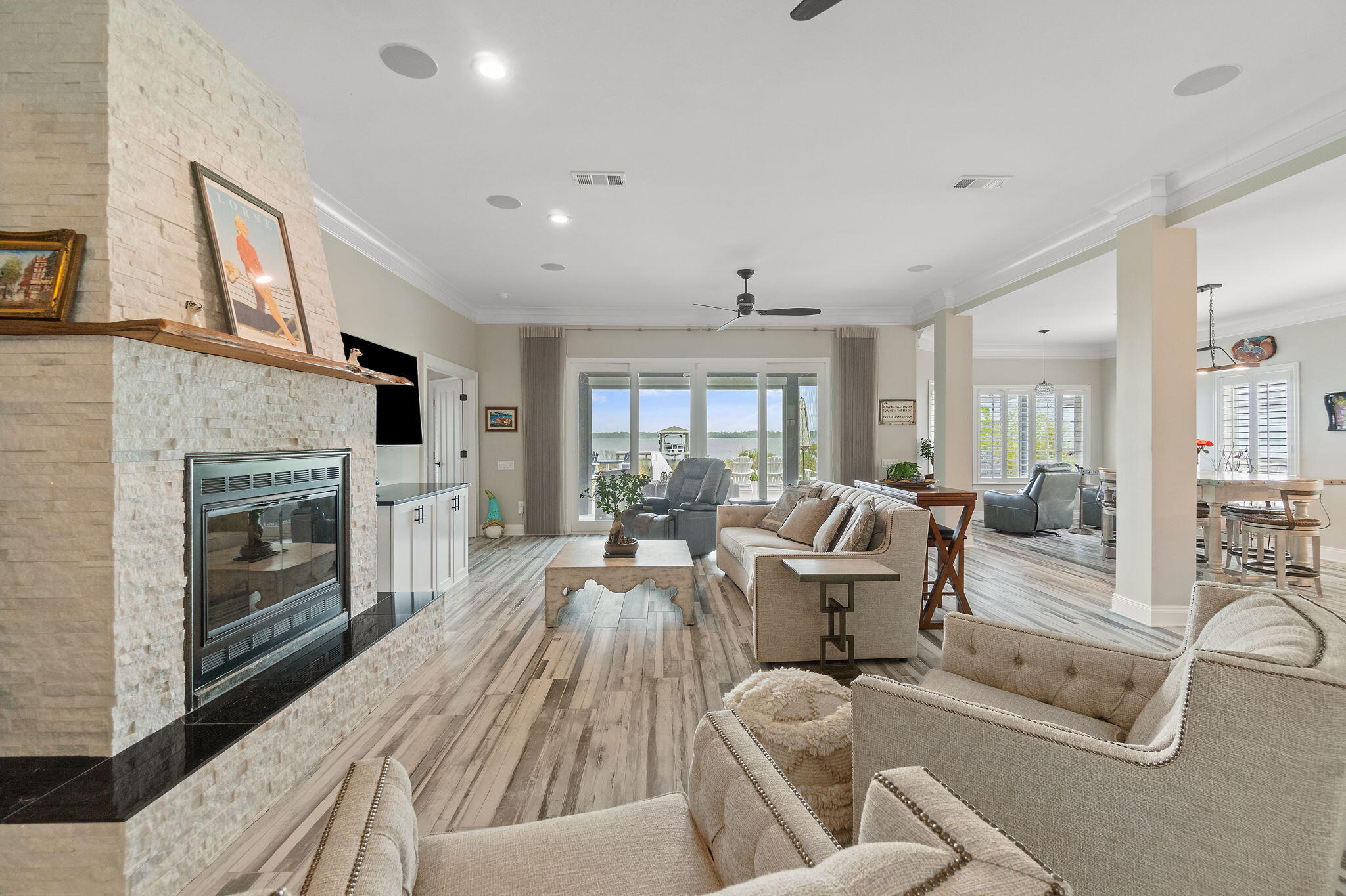 MOSSY COVE - Residential