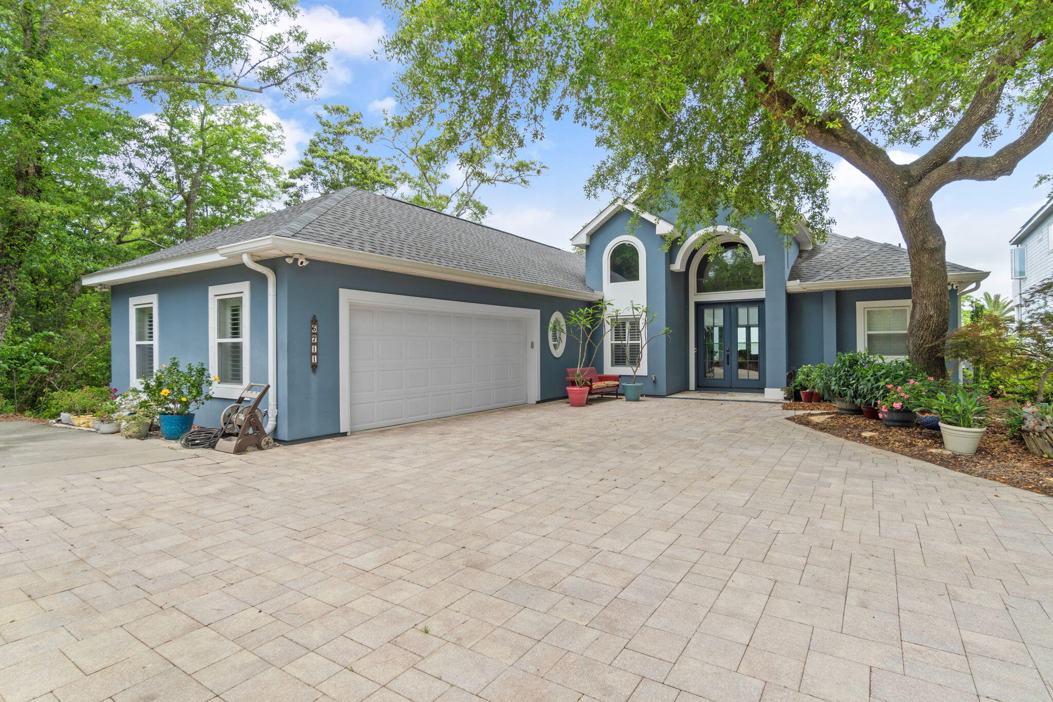 MOSSY COVE - Residential