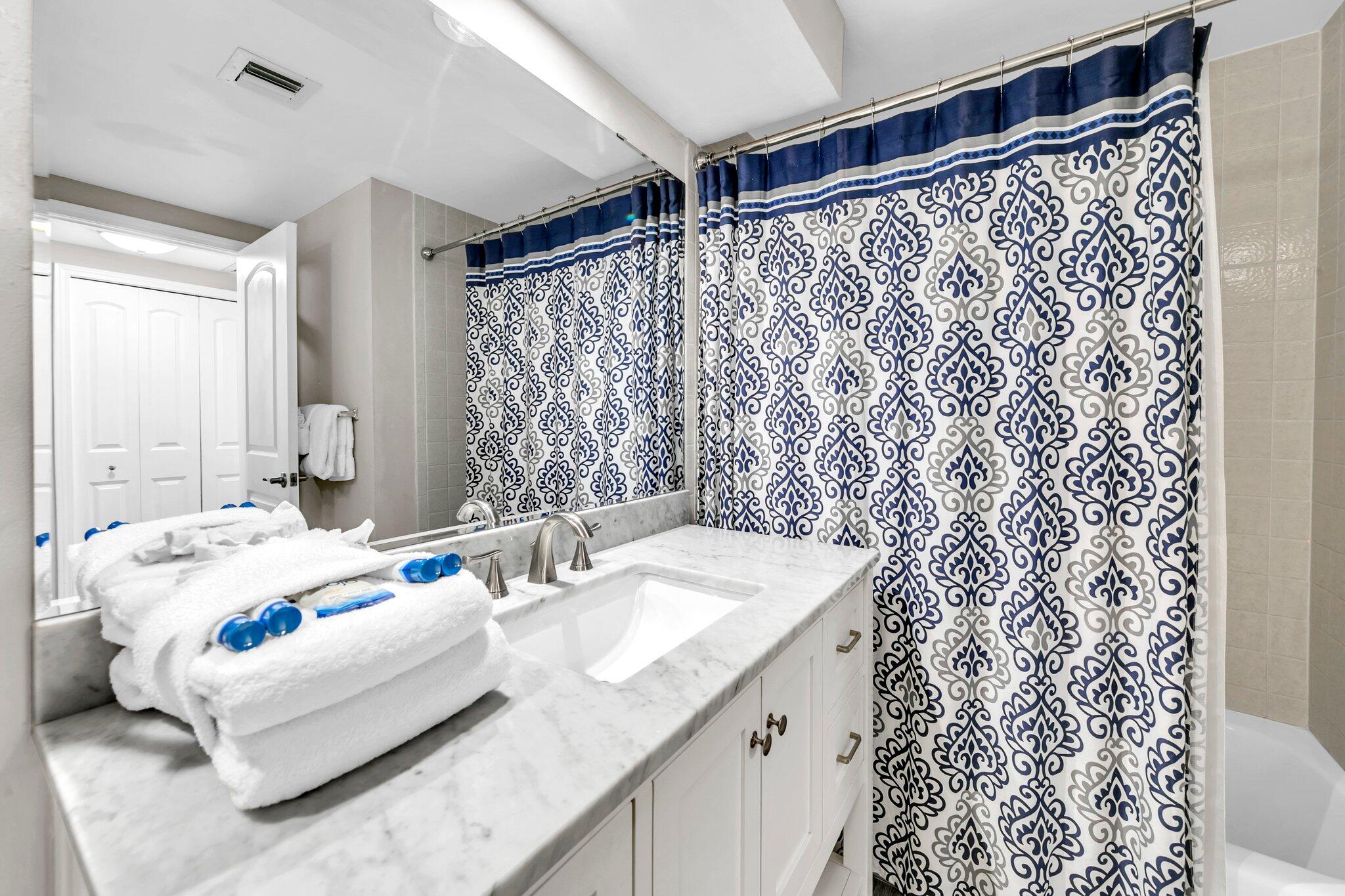 DESTIN SURFSIDE CONDO - Residential