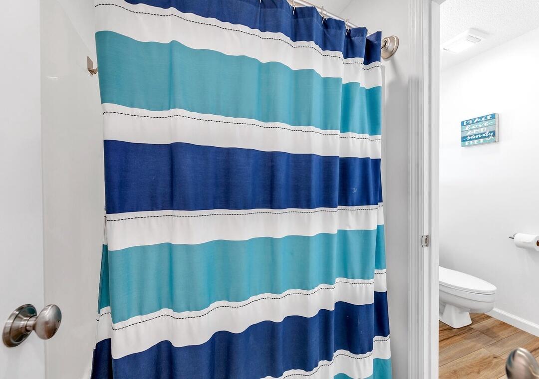 BEACHSIDE VILLAS CONDO - Residential