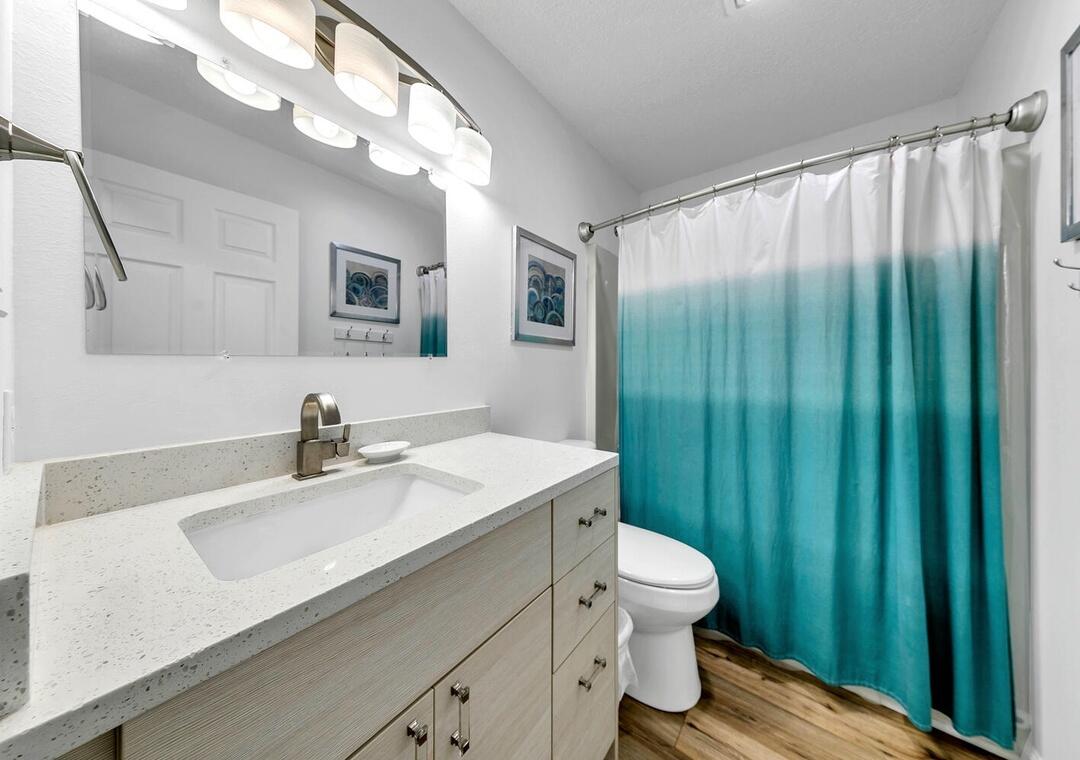 BEACHSIDE VILLAS CONDO - Residential