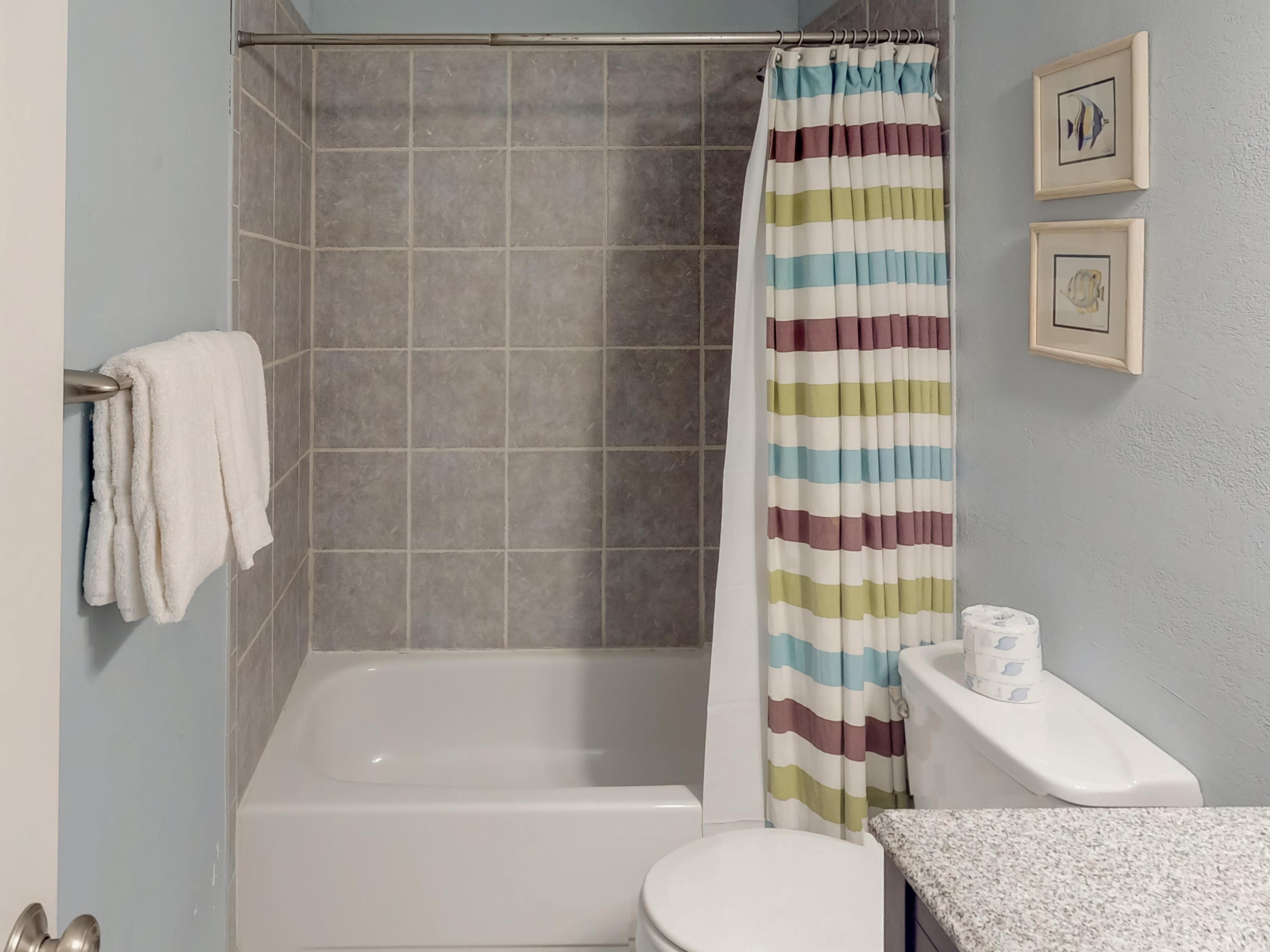 LINKSIDE VILLAGE UNIT 1 - Residential