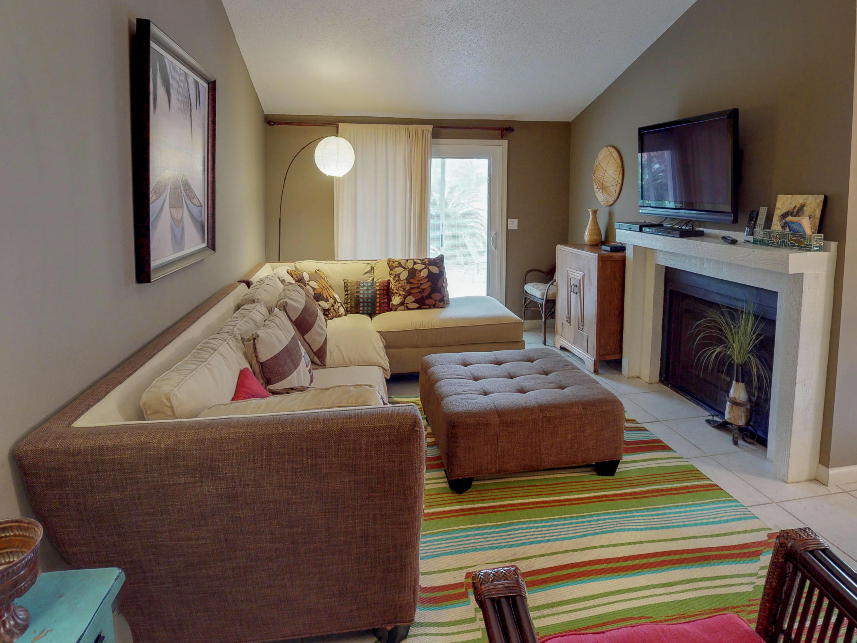 LINKSIDE VILLAGE UNIT 1 - Residential