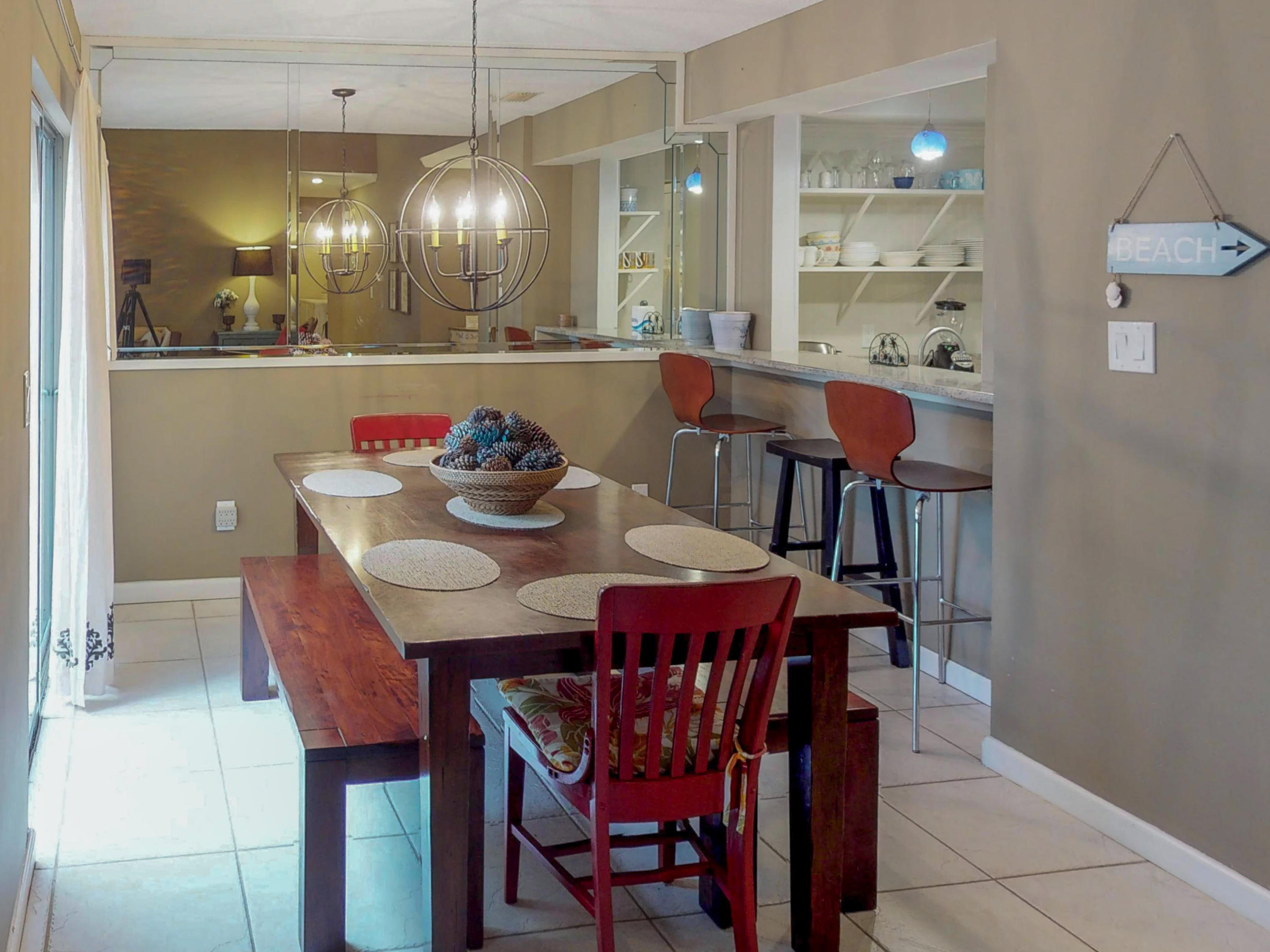 LINKSIDE VILLAGE UNIT 1 - Residential