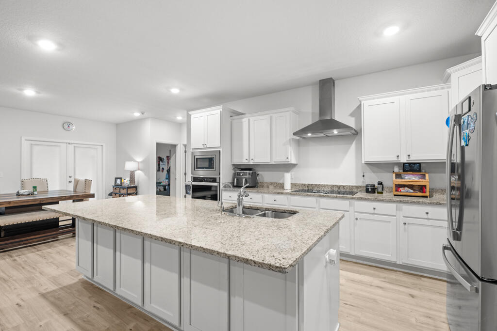 ASHTON PARK PH I - Residential