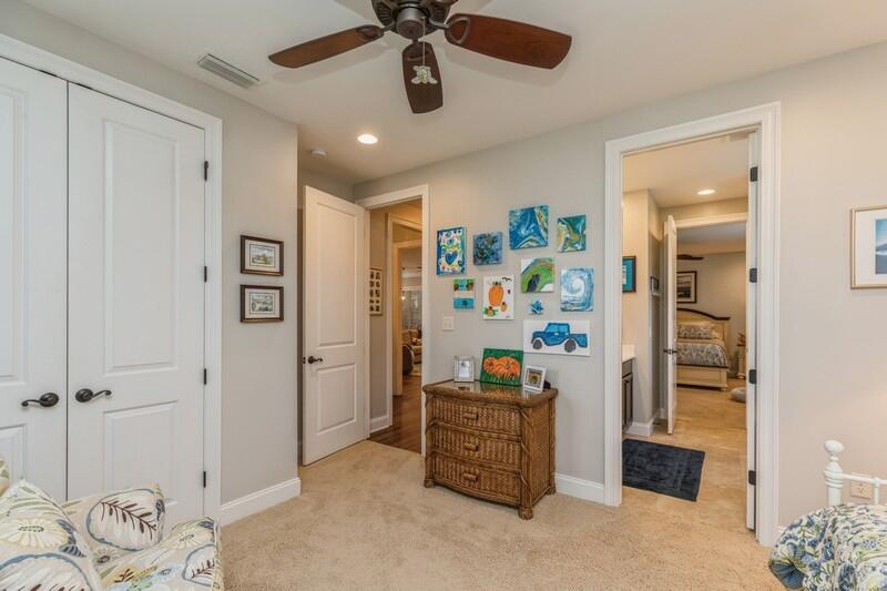 THE STABLES AT ROCKY BAYOU - Residential