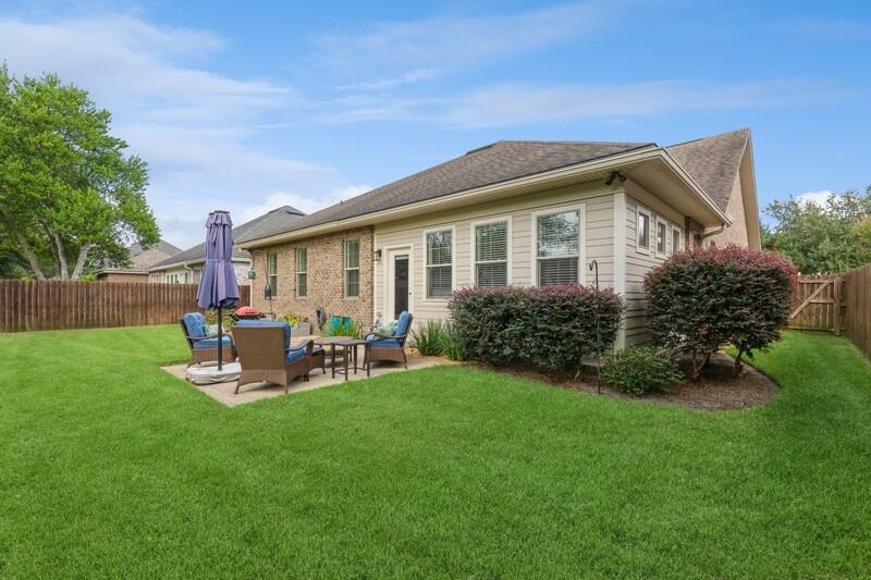 THE STABLES AT ROCKY BAYOU - Residential