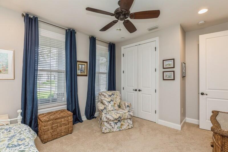 THE STABLES AT ROCKY BAYOU - Residential