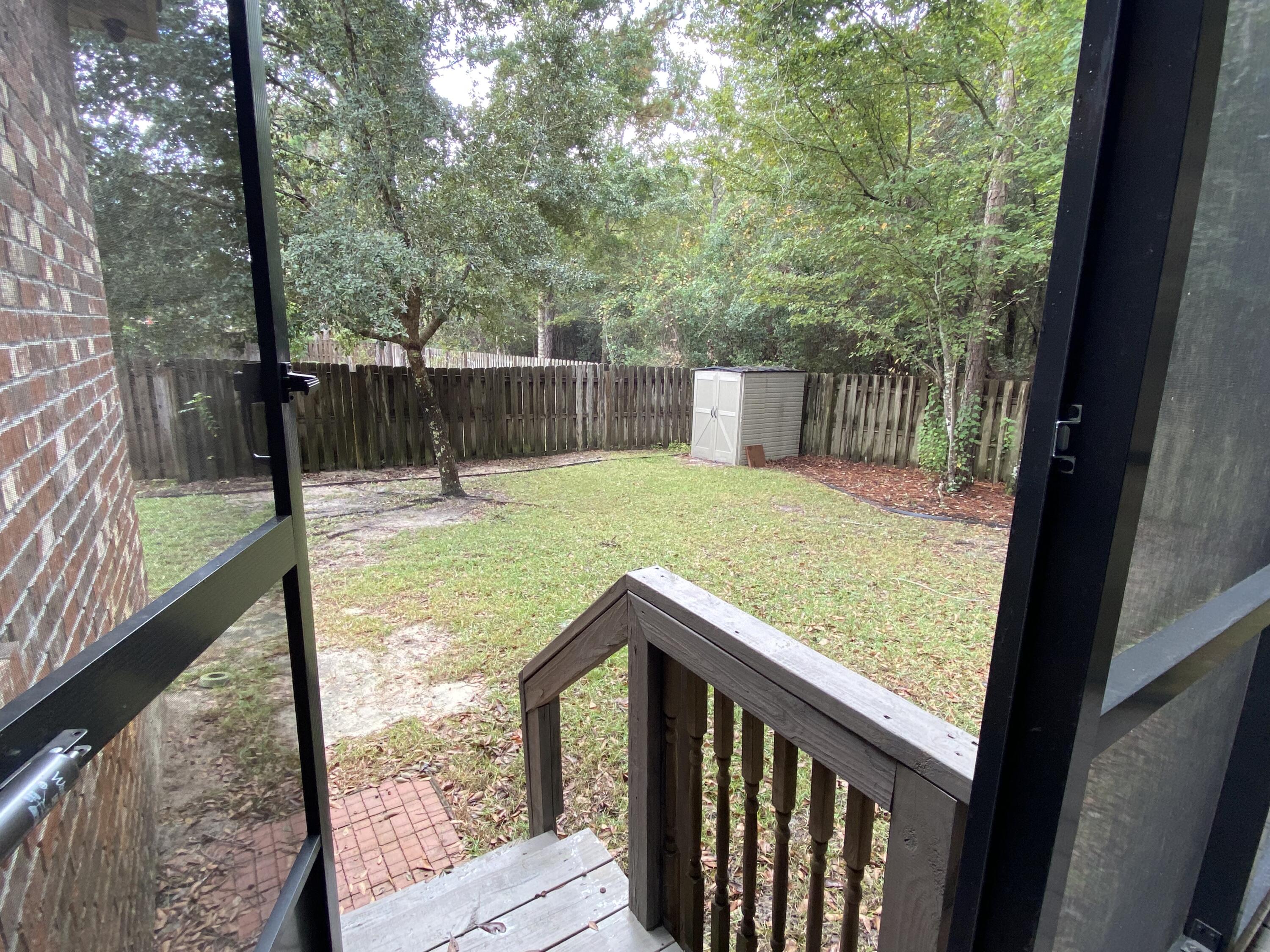 HAMMOCK BAY - Residential Lease