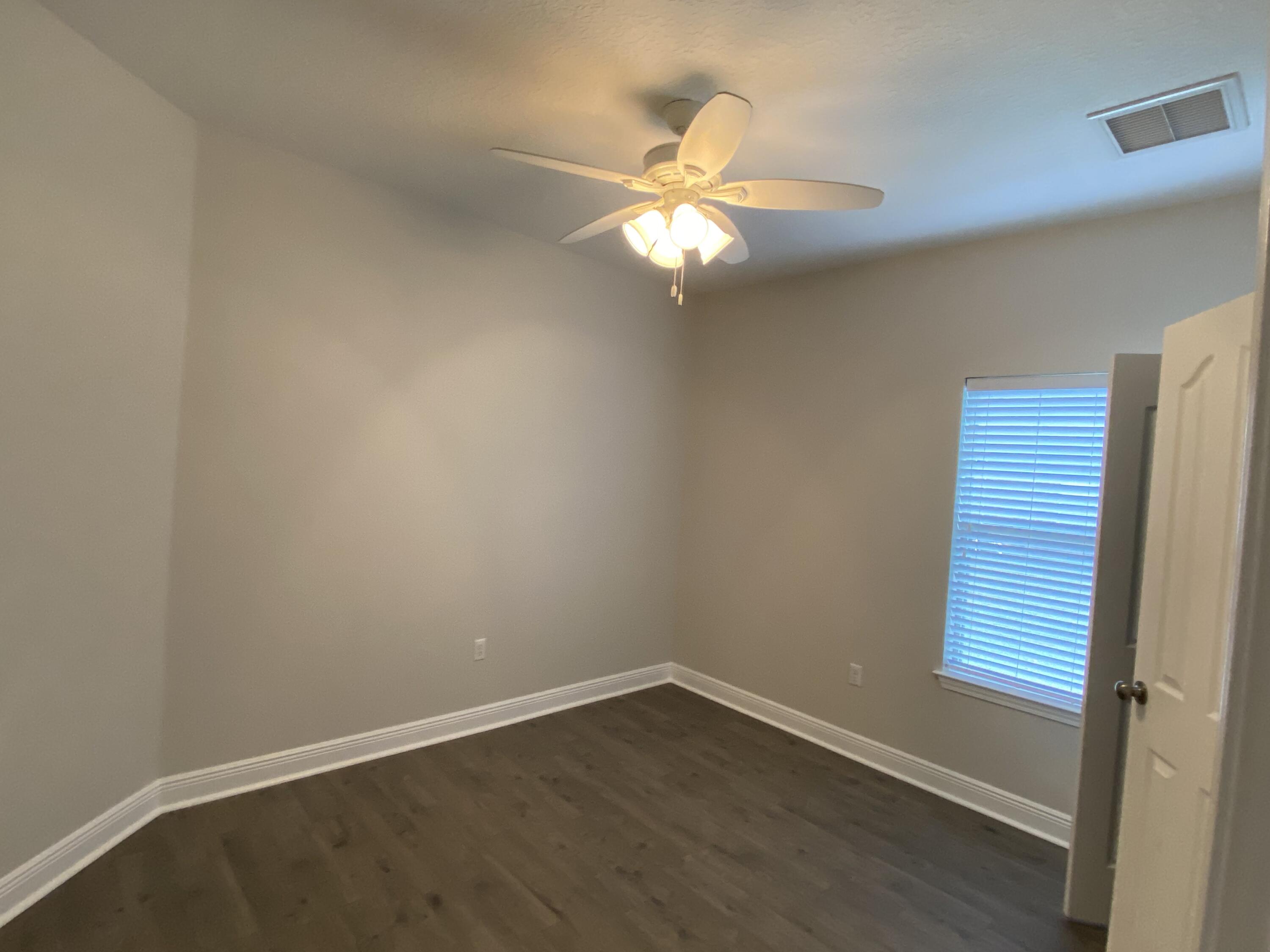 HAMMOCK BAY - Residential Lease