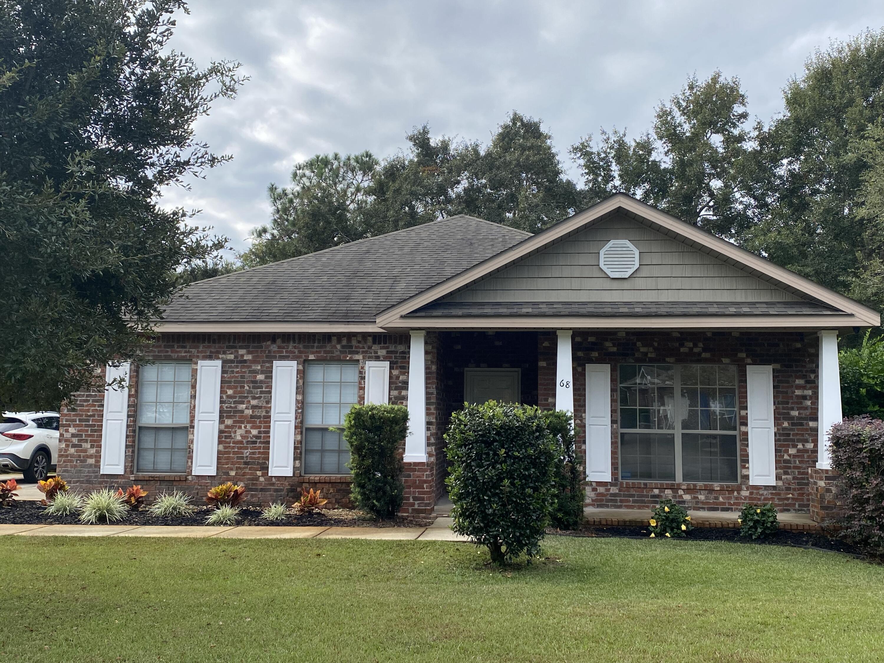 This is the perfect family home in the gorgeous Hammock Bay community! Your home is walking distance to the three resort style pools, club house, movie room, gym, tennis and basketball courts. Movie night and concerts on the lawn. You also have a market for those last minute needs. This home includes cable and your lawn maintenance fees. You will love the split floor plan with master bedroom and on suite bathroom on one side of the home and the three other bedrooms (one can be an office) and bathroom on the other side of the home. Screened in patio and backyard deck. Fully fenced dog friendly yard.Side entry 2 car garage, 9'ceilings, gorgeous archways, stainless appliances, granite countertops along with granite in kitchen AND both baths.