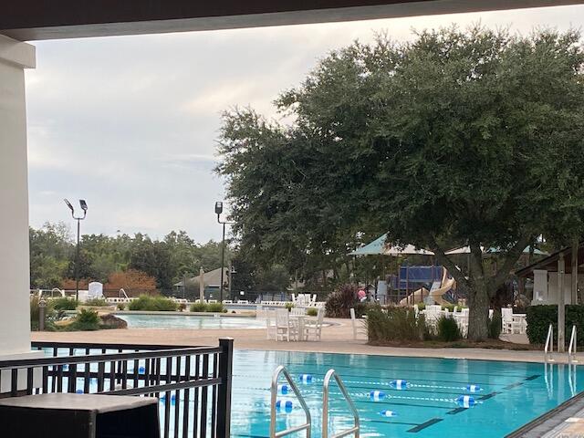 HAMMOCK BAY - Residential Lease