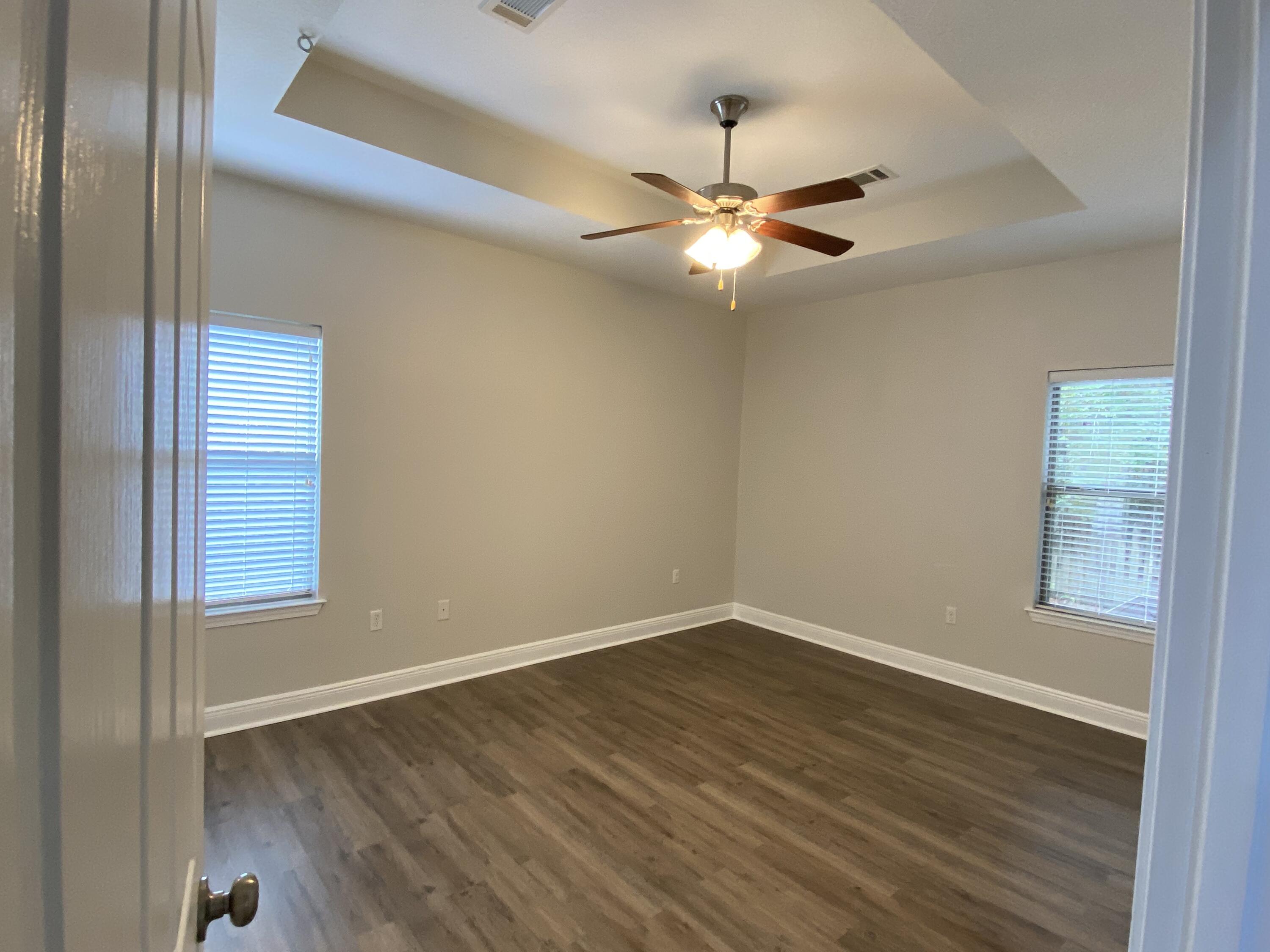 HAMMOCK BAY - Residential Lease