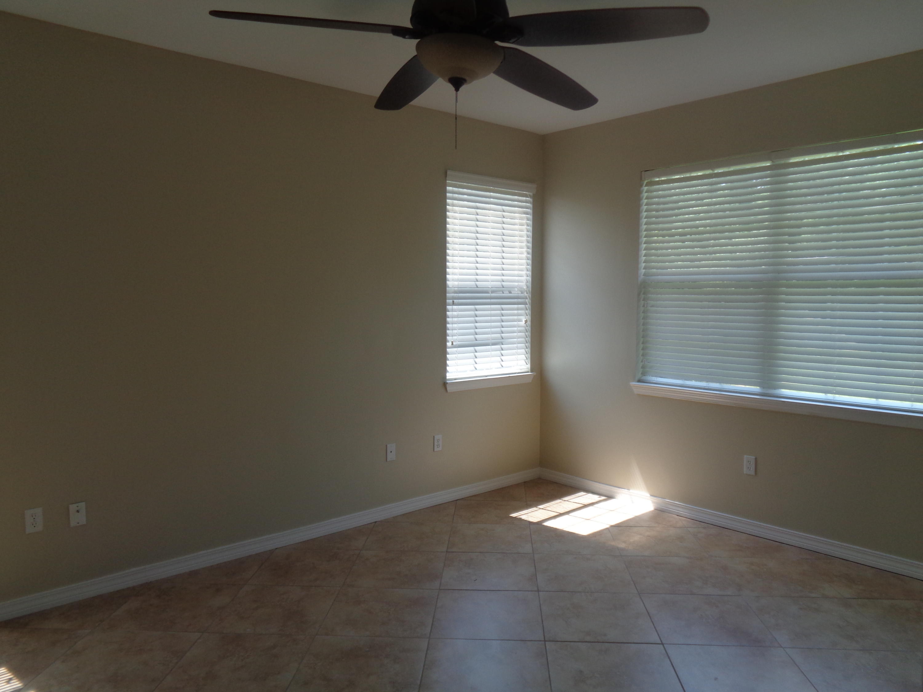 SANDY RIDGE ESTATES - Residential