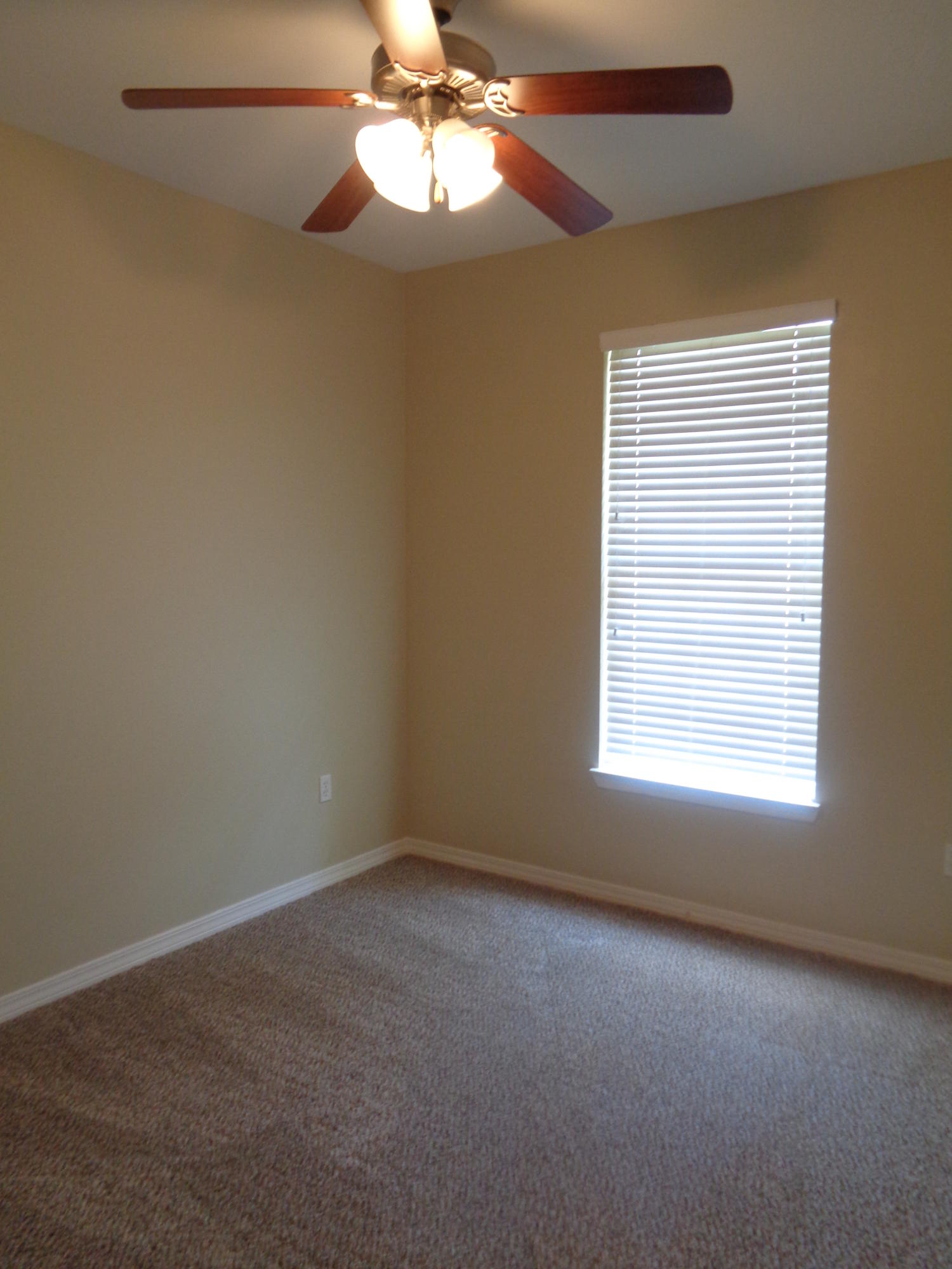 SANDY RIDGE ESTATES - Residential