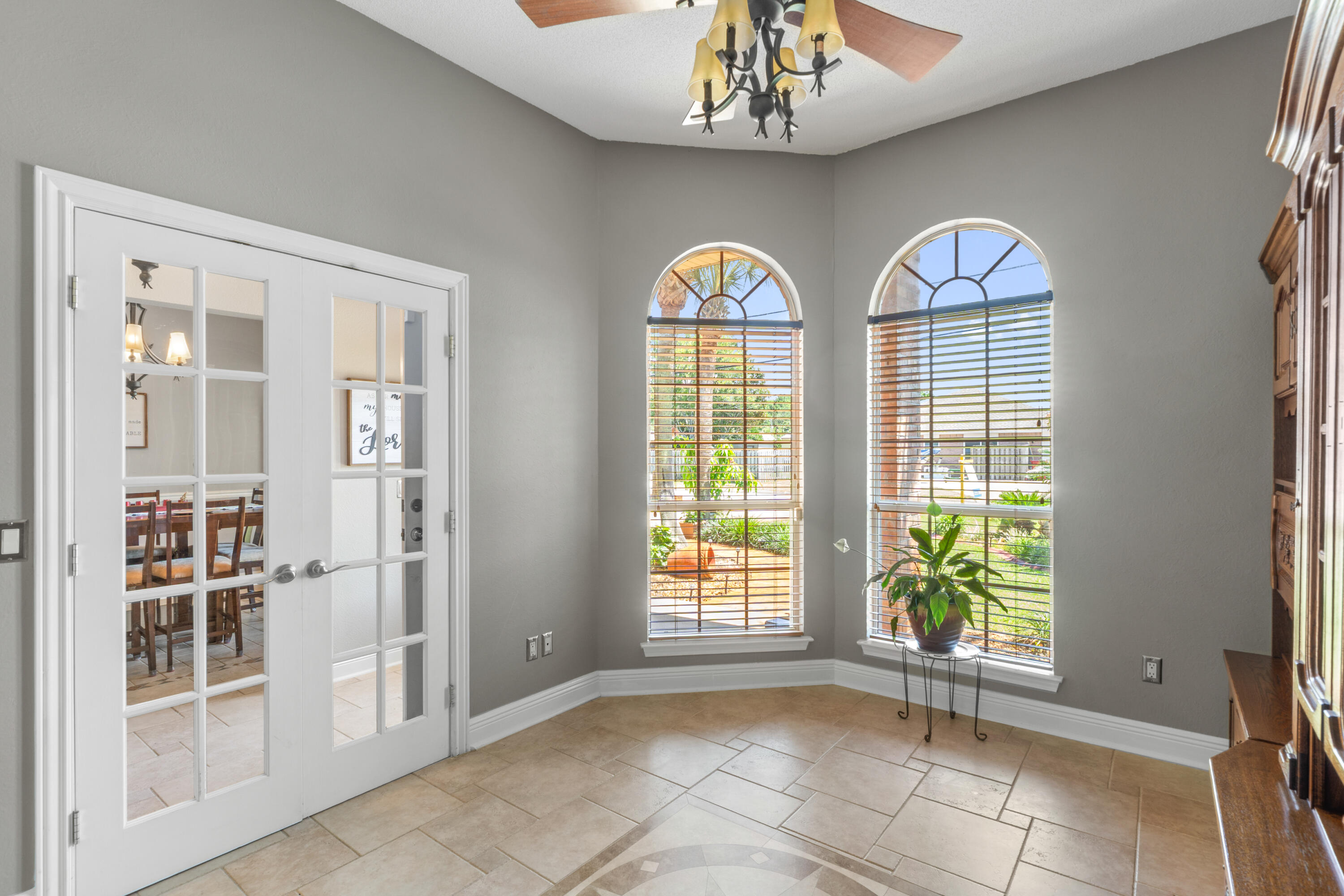 MARION MANOR - Residential