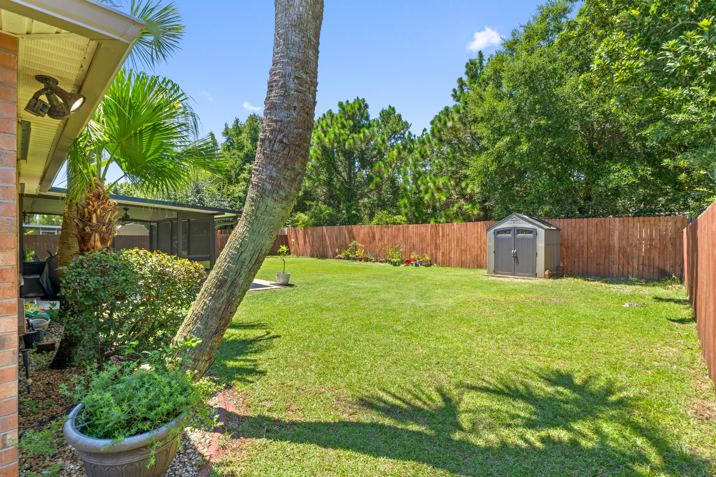 MARION MANOR - Residential