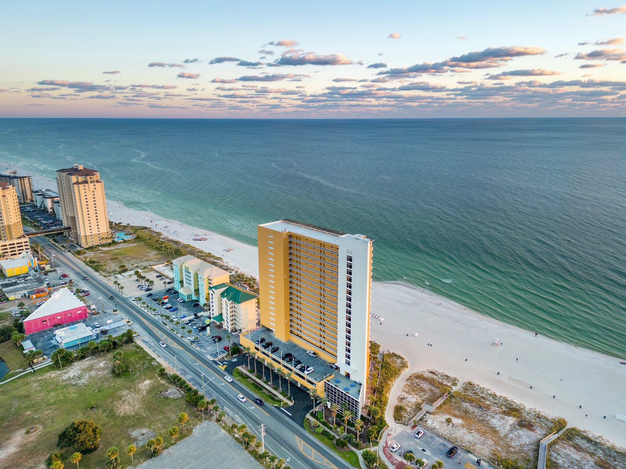 STERLING REEF - Residential