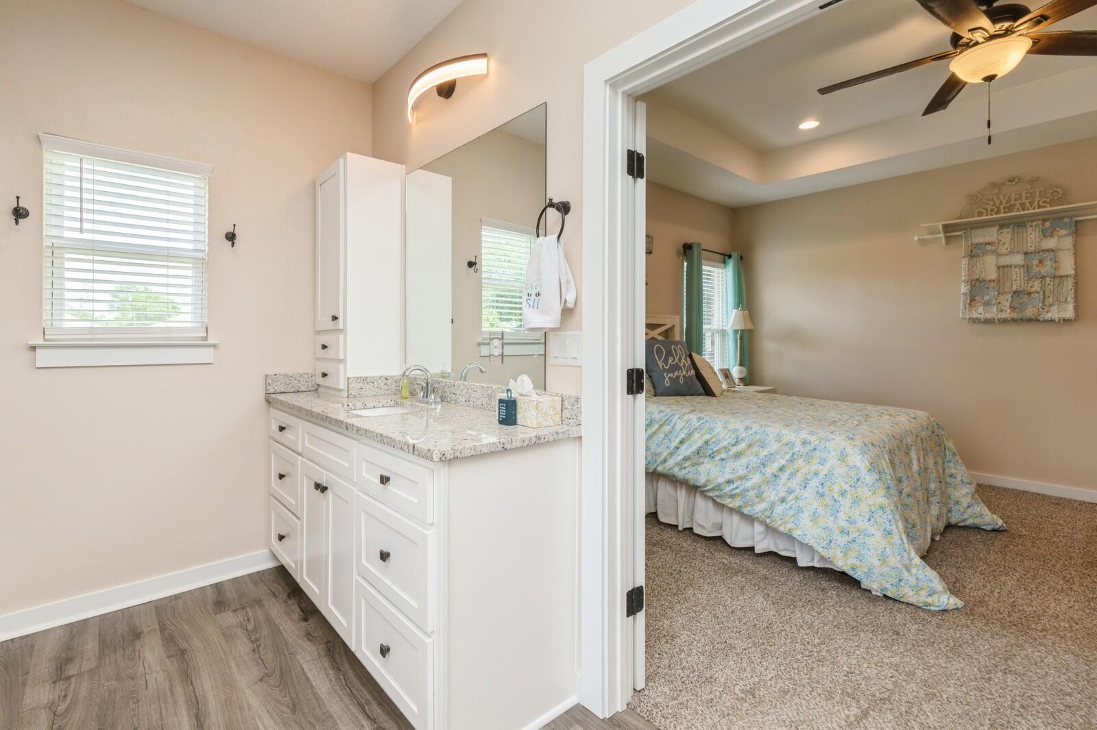HOMEWOOD EST - Residential