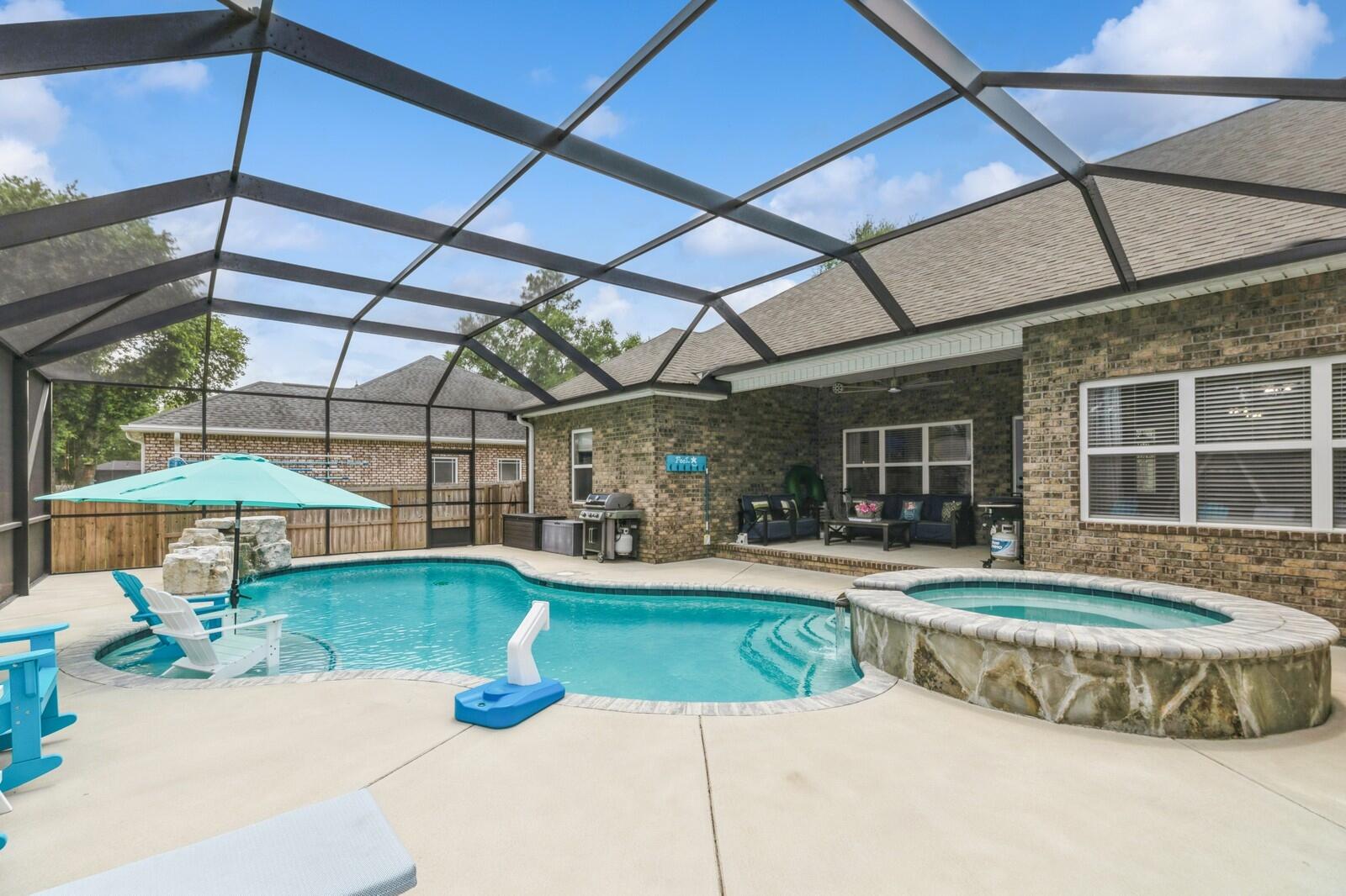 HOMEWOOD EST - Residential