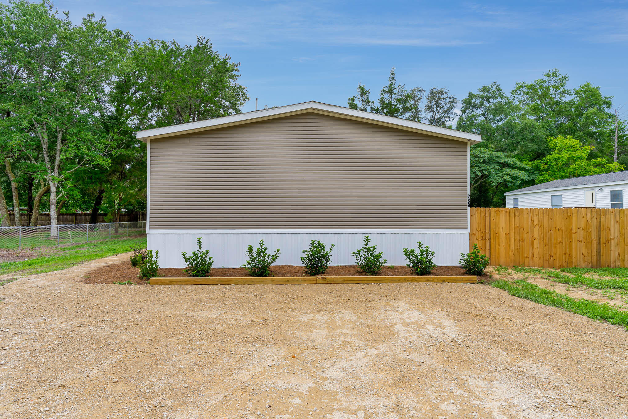 CHOCTAW 1ST ADDN - Residential Lease