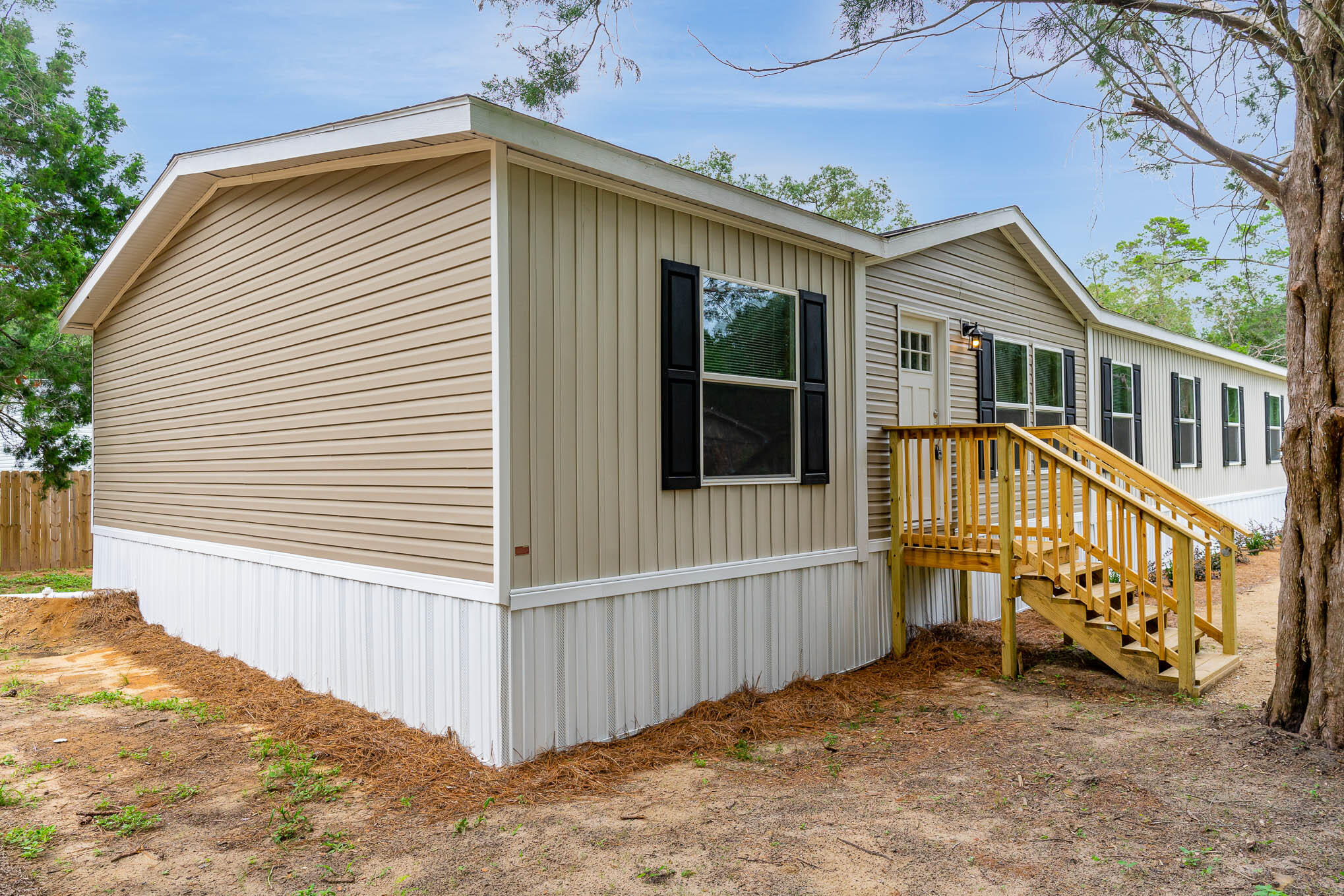 CHOCTAW 1ST ADDN - Residential Lease