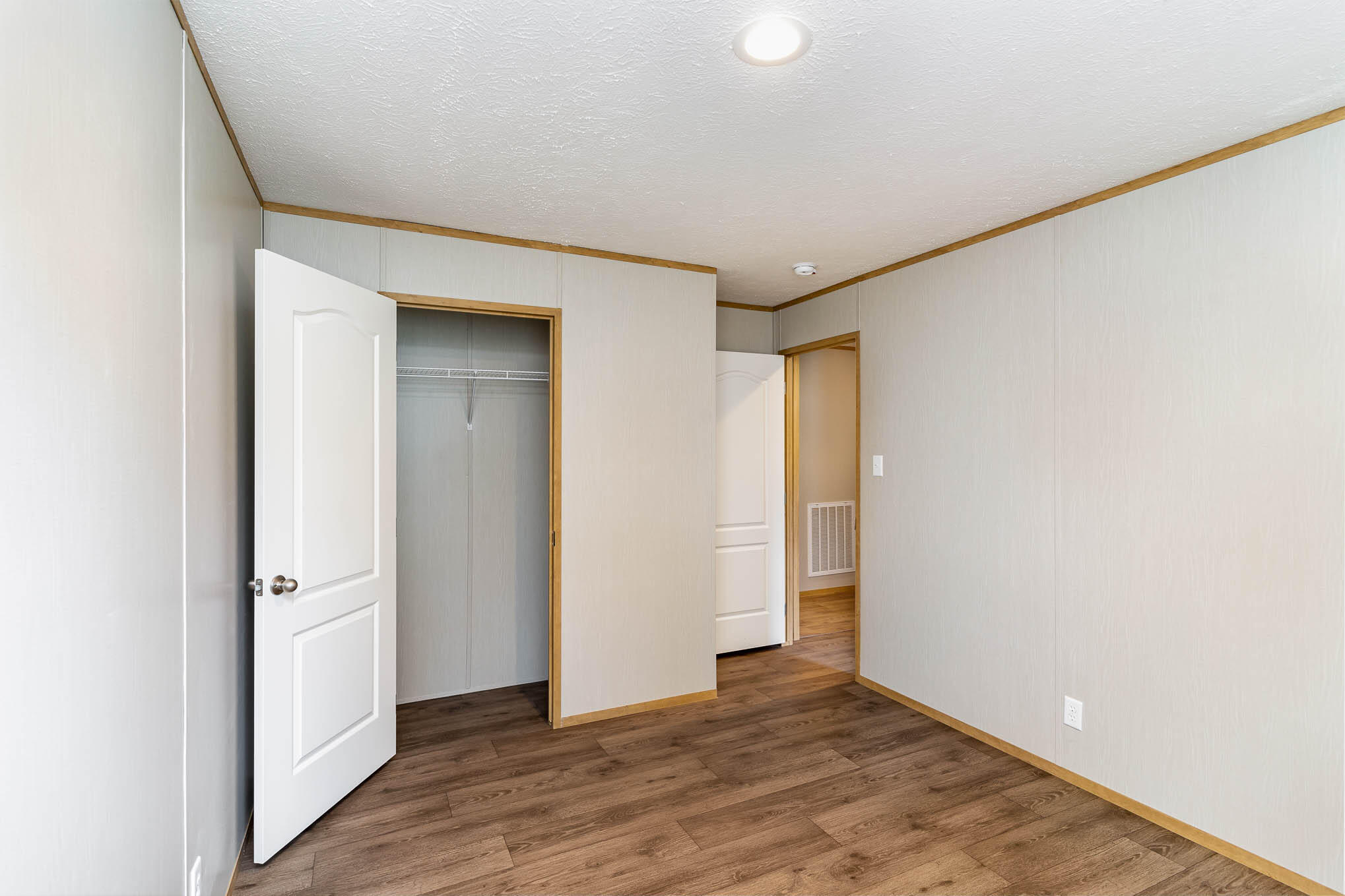 CHOCTAW 1ST ADDN - Residential Lease