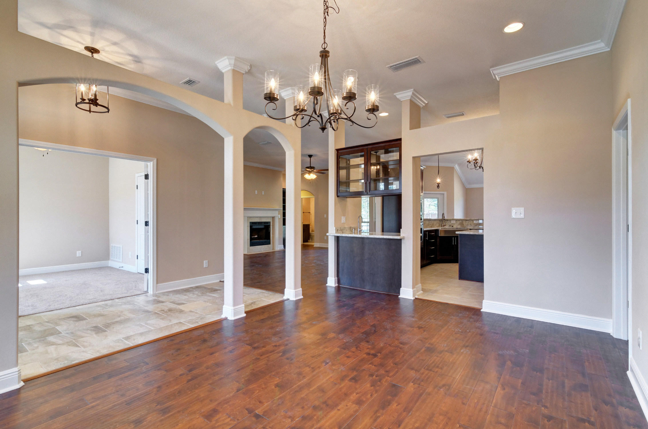 HOLLEY BY THE SEA - Residential