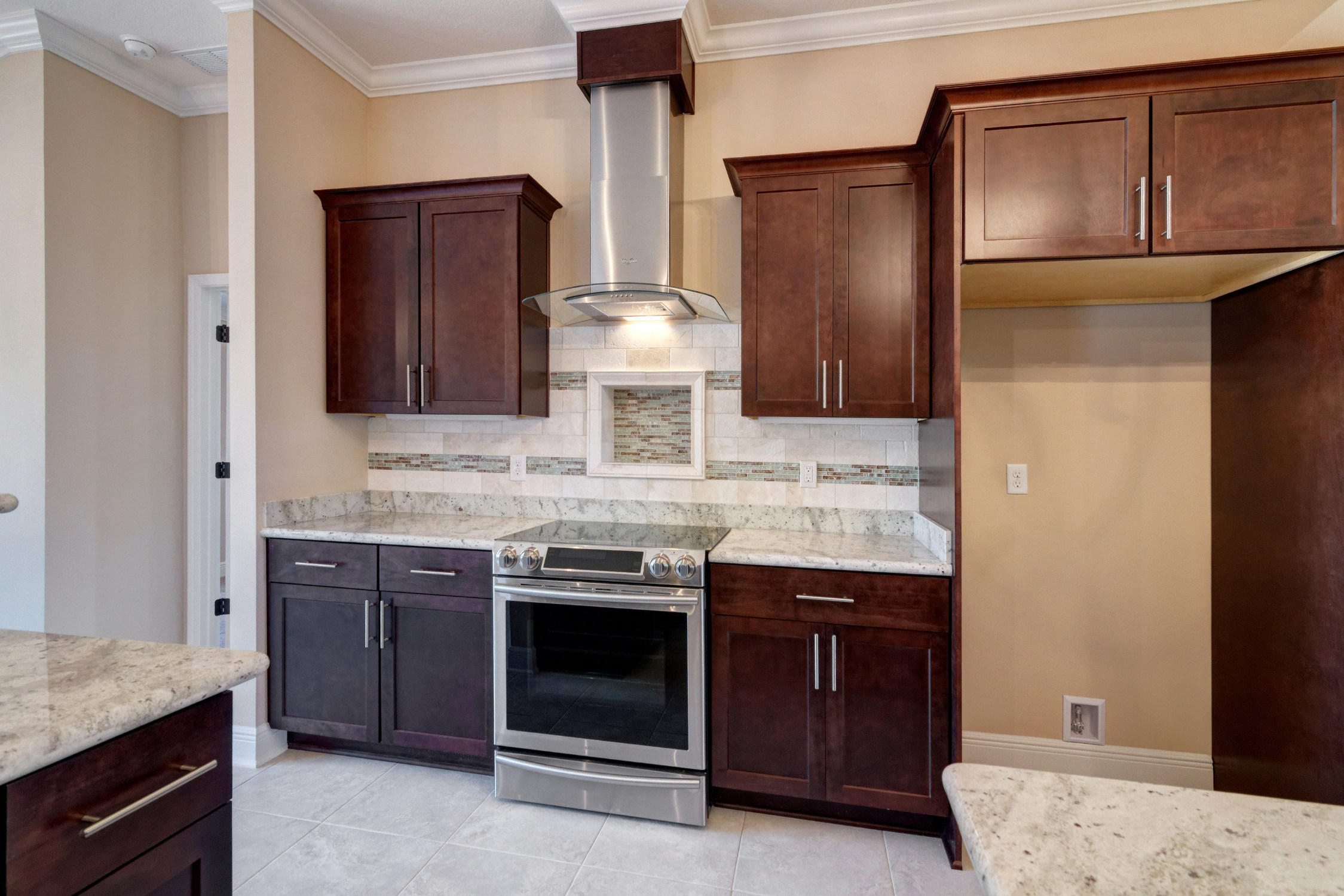 HOLLEY BY THE SEA - Residential