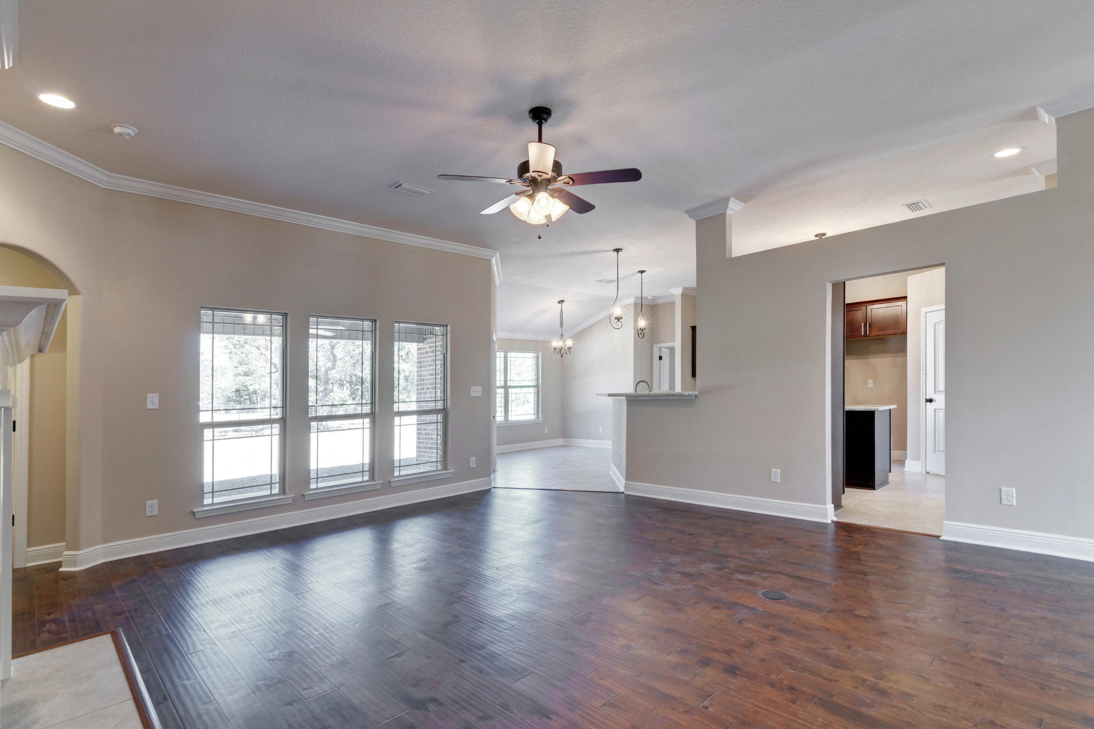 HOLLEY BY THE SEA - Residential