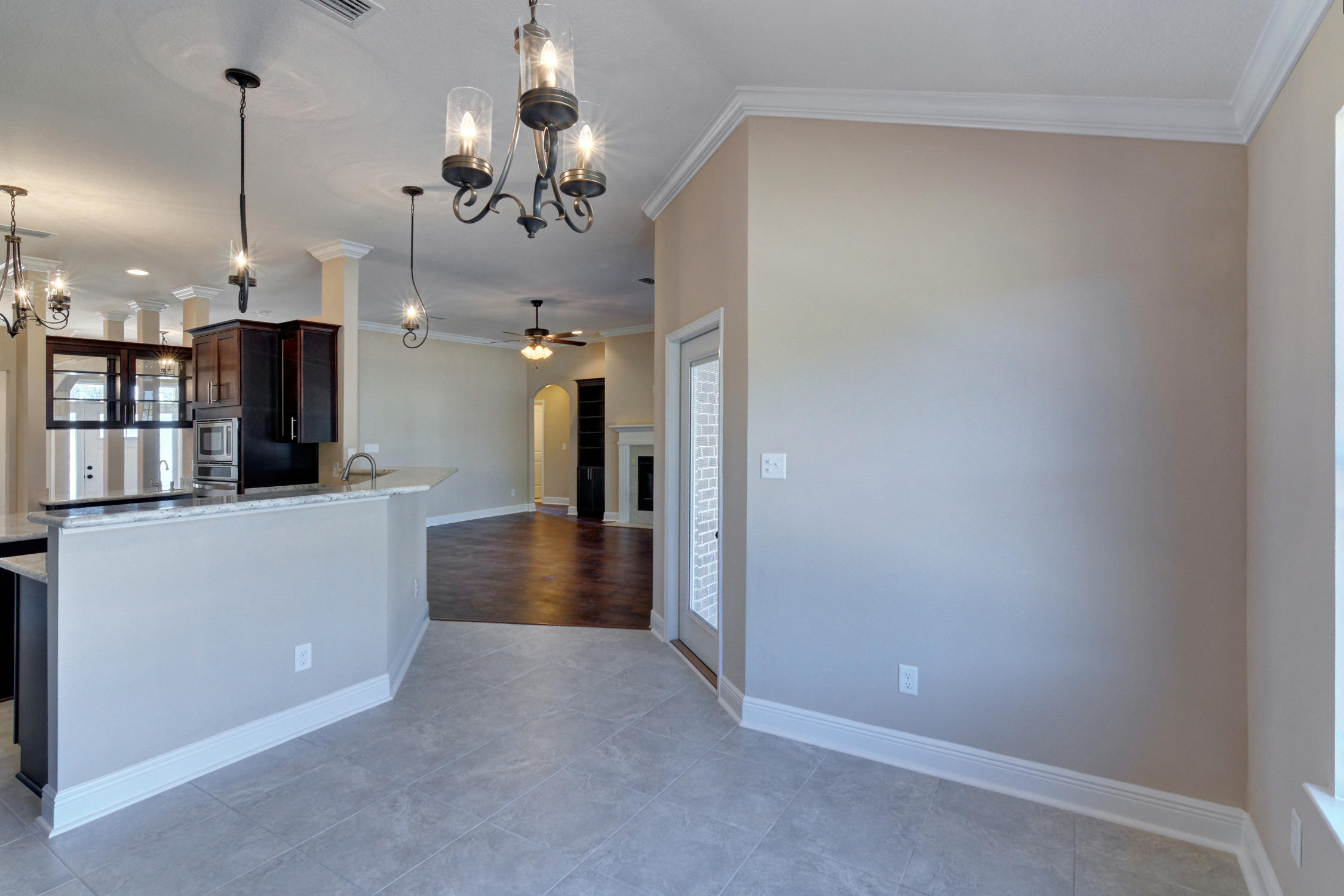 HOLLEY BY THE SEA - Residential