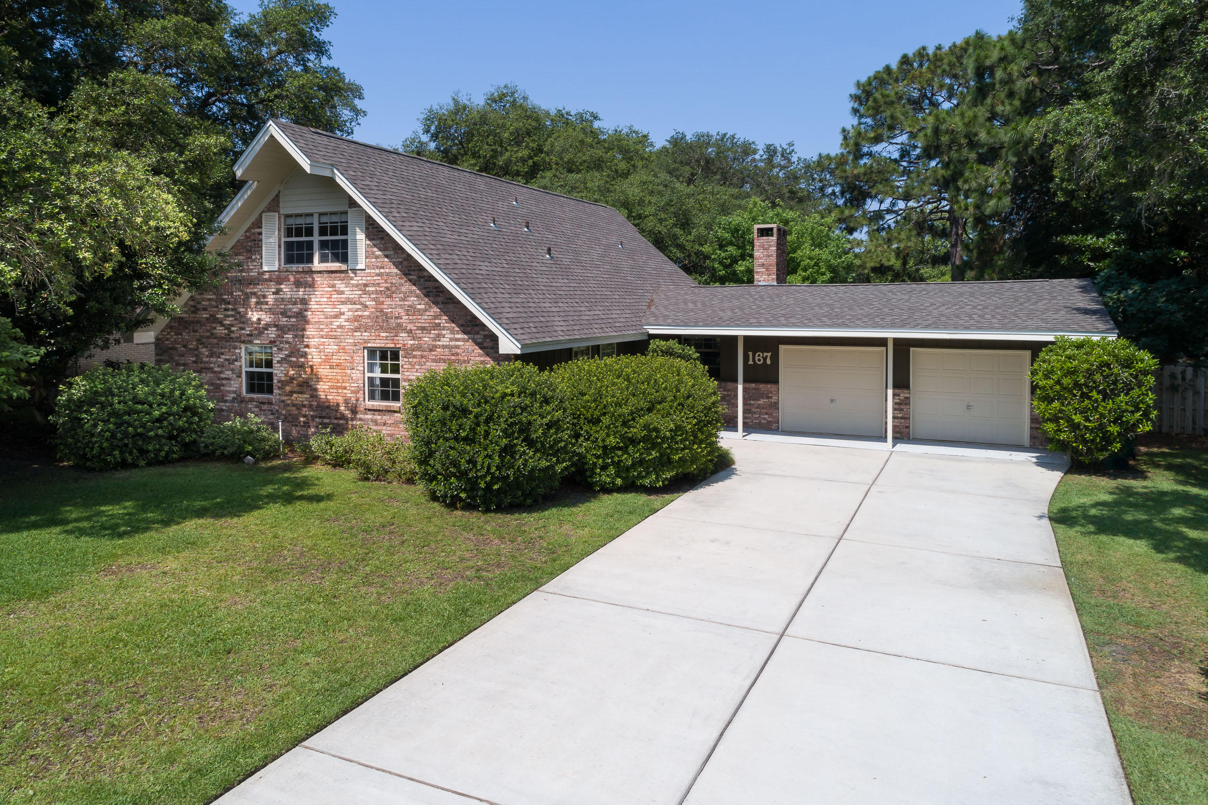 LAKE LORRAINE ESTATES 1 - Residential