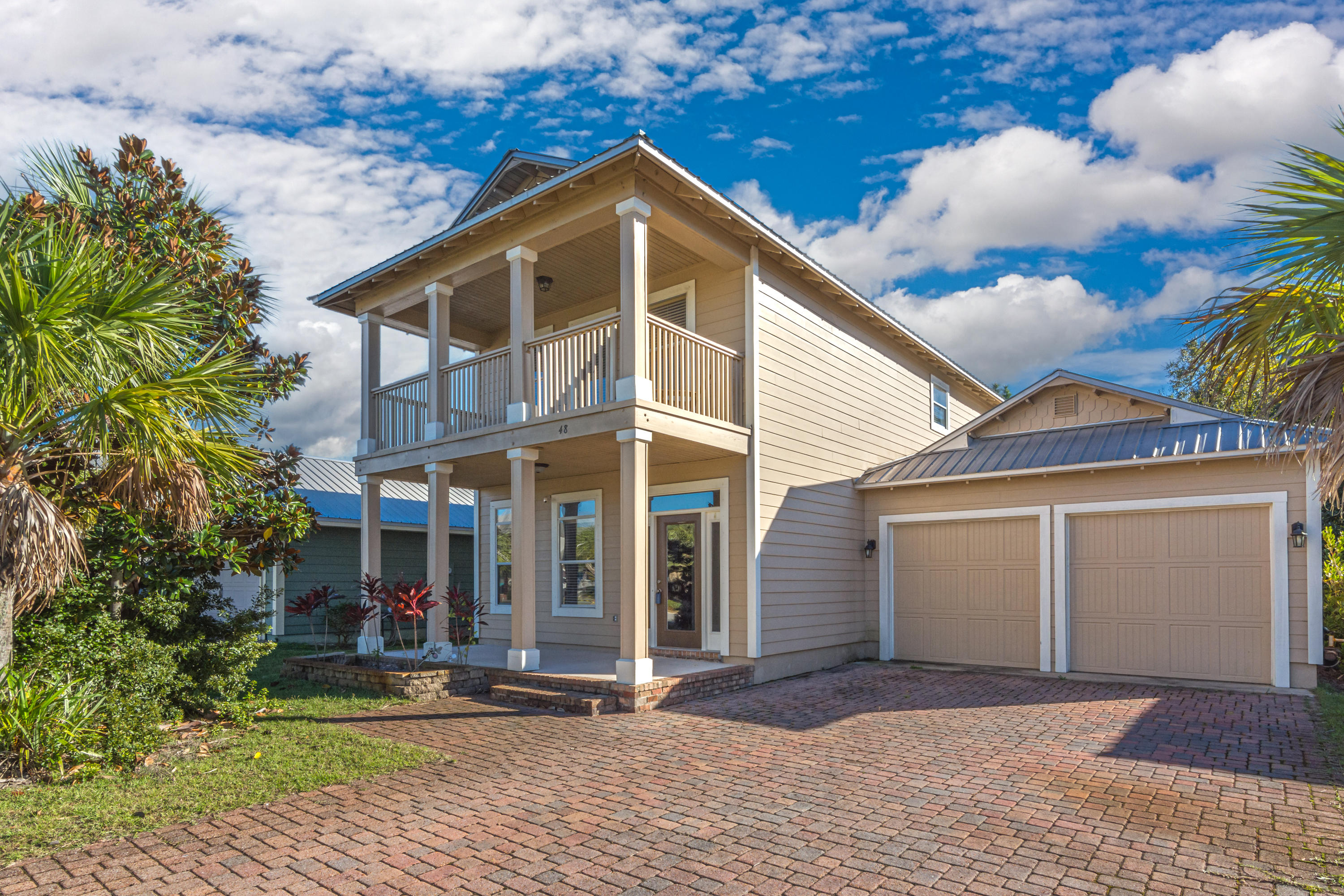 EAGLE BAY - Residential