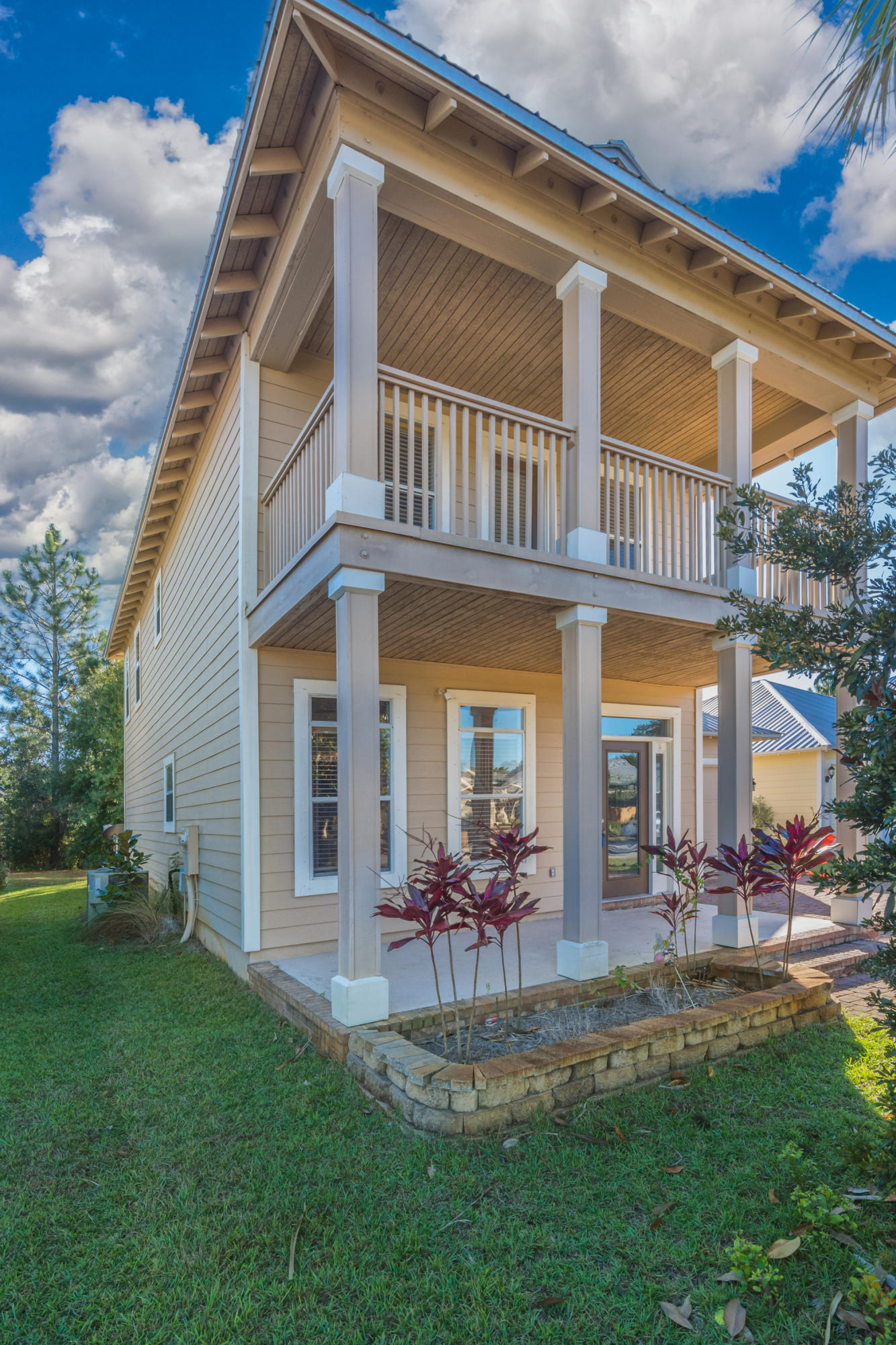 EAGLE BAY - Residential
