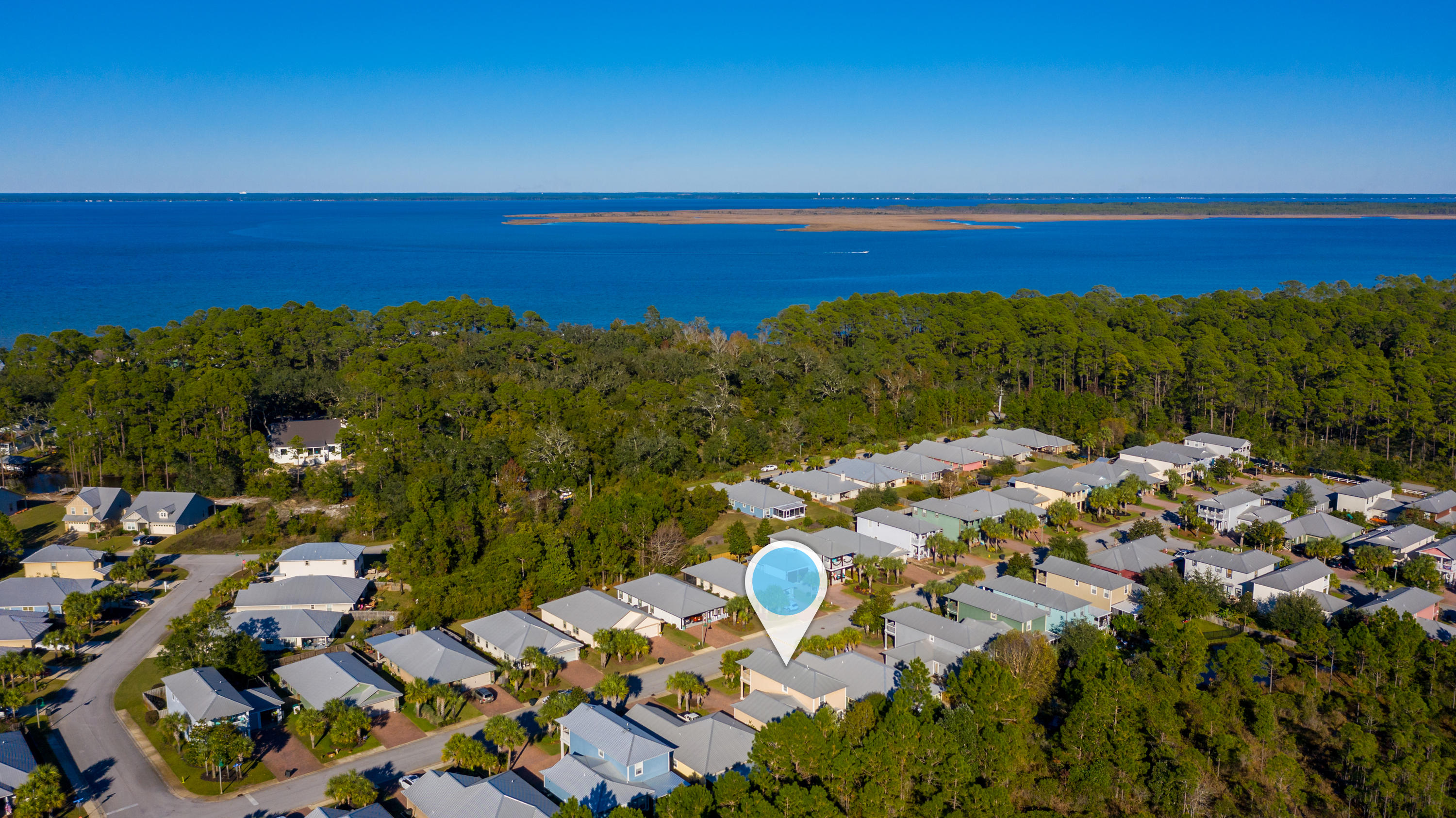 EAGLE BAY - Residential