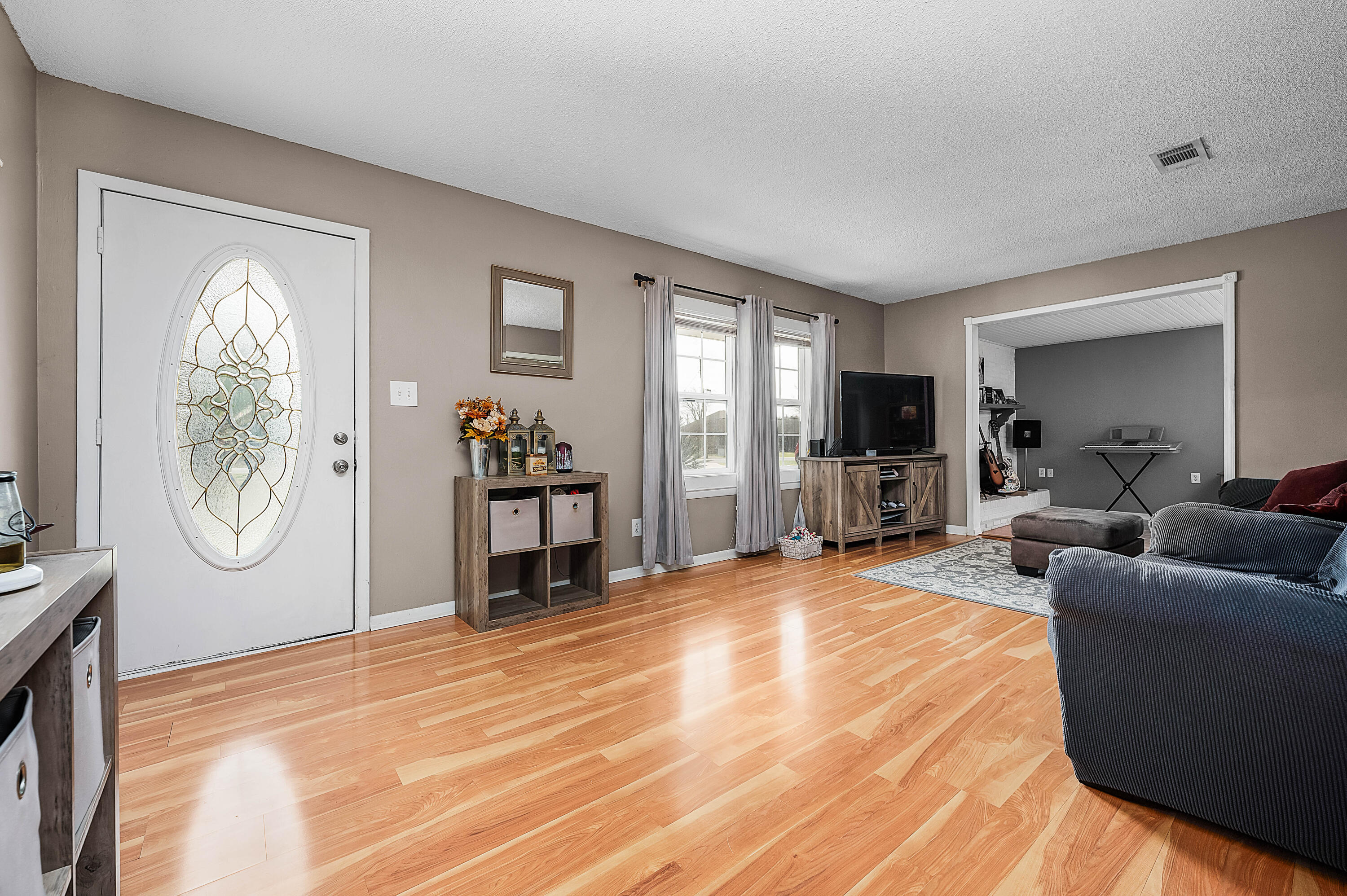 NO RECORDED SUBDIVISION - Residential