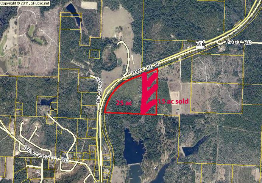 25 acres of Vacant Land with almost 2,000 ft of Highway 85 frontage. Most of the property is level land and has been timbered in the past. Electric is available along the highway; no other utilities on site but phone is available and septic systems would be sewage type.Future Land Use and Zoning believed to by Rural Residential but please verify as agricultural FLU and Zoning are within the original 40 acre parent property.