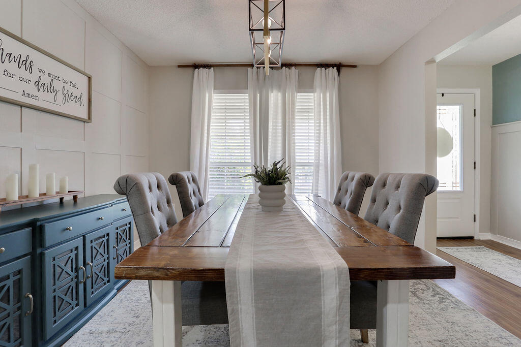 ALICIA PLACE - Residential