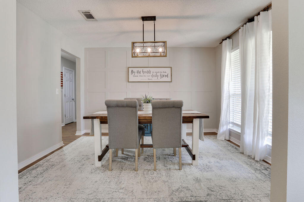 ALICIA PLACE - Residential