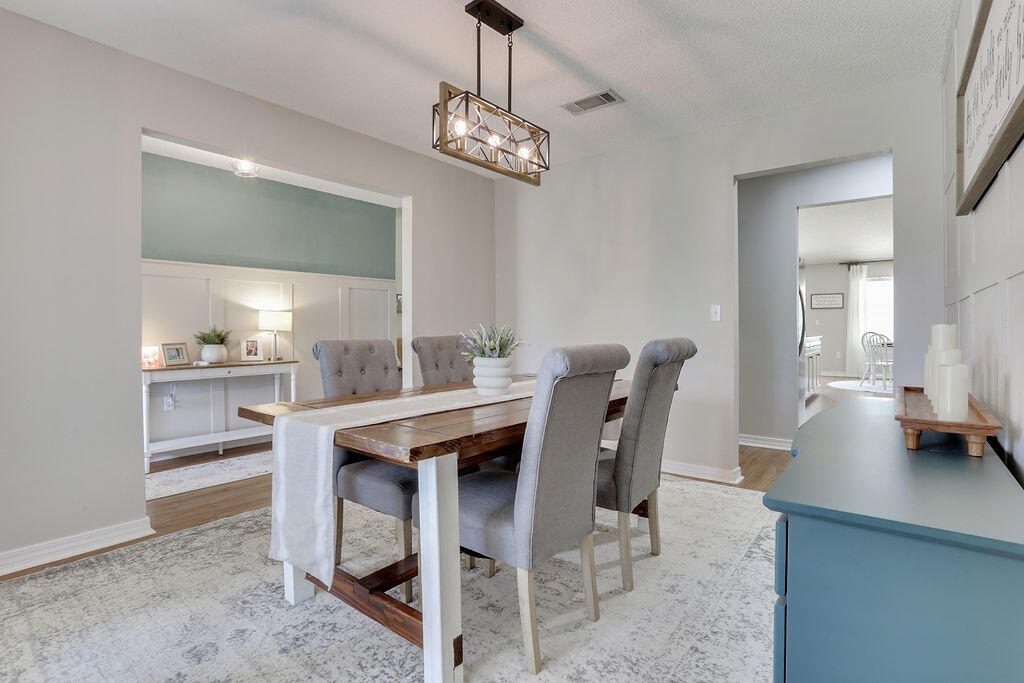 ALICIA PLACE - Residential