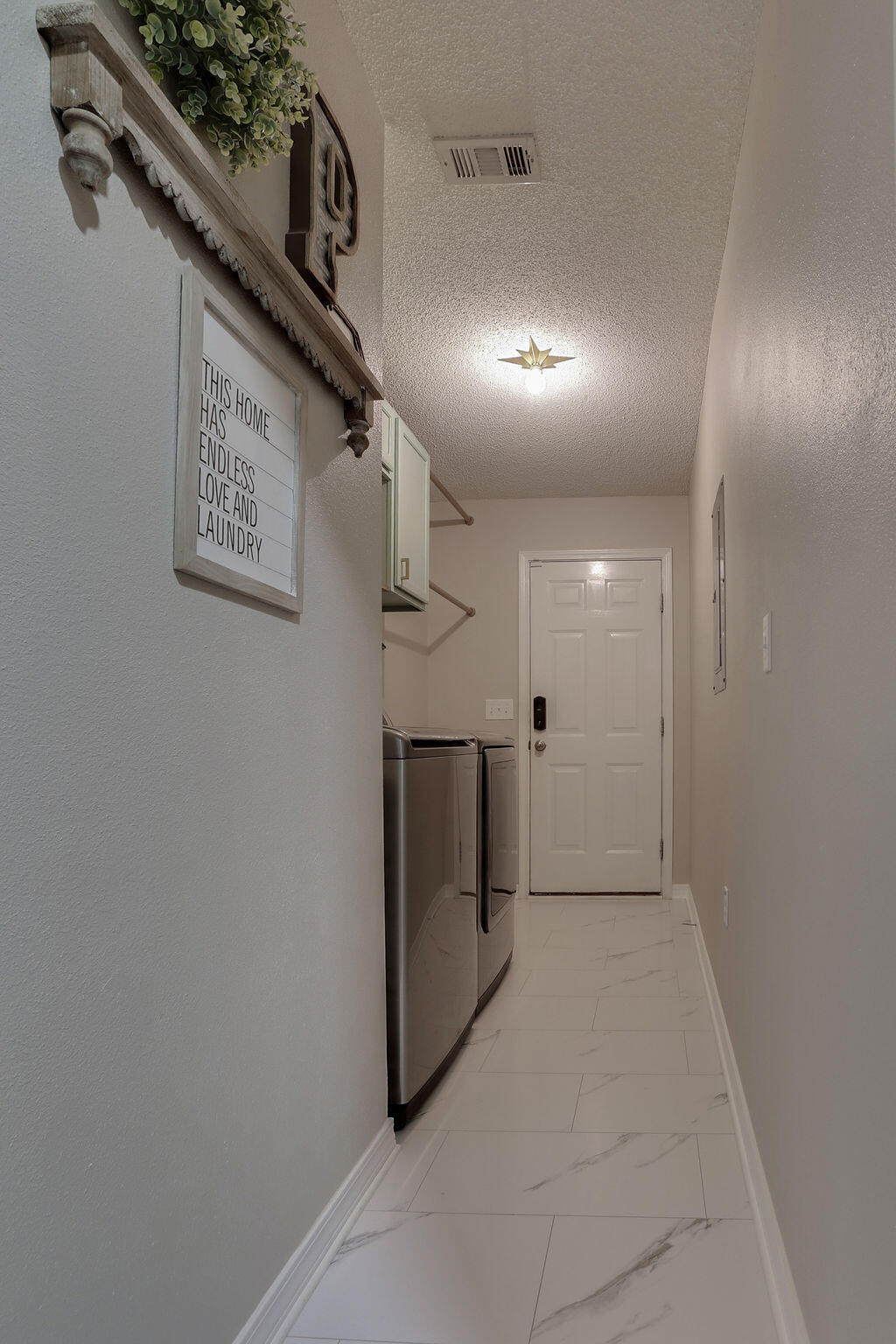 ALICIA PLACE - Residential