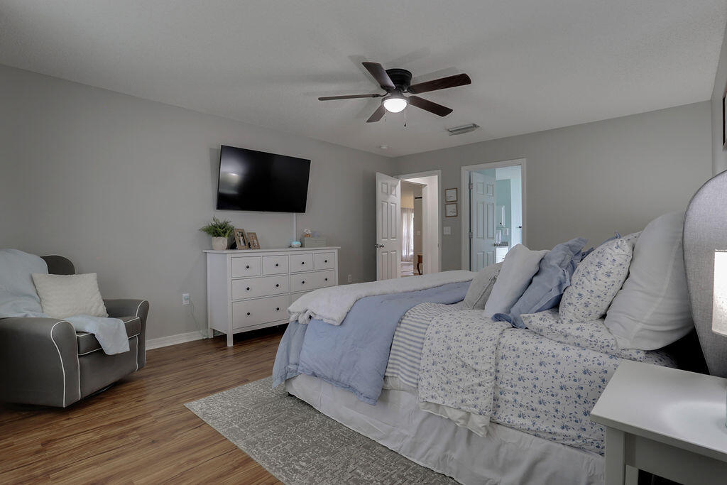 ALICIA PLACE - Residential