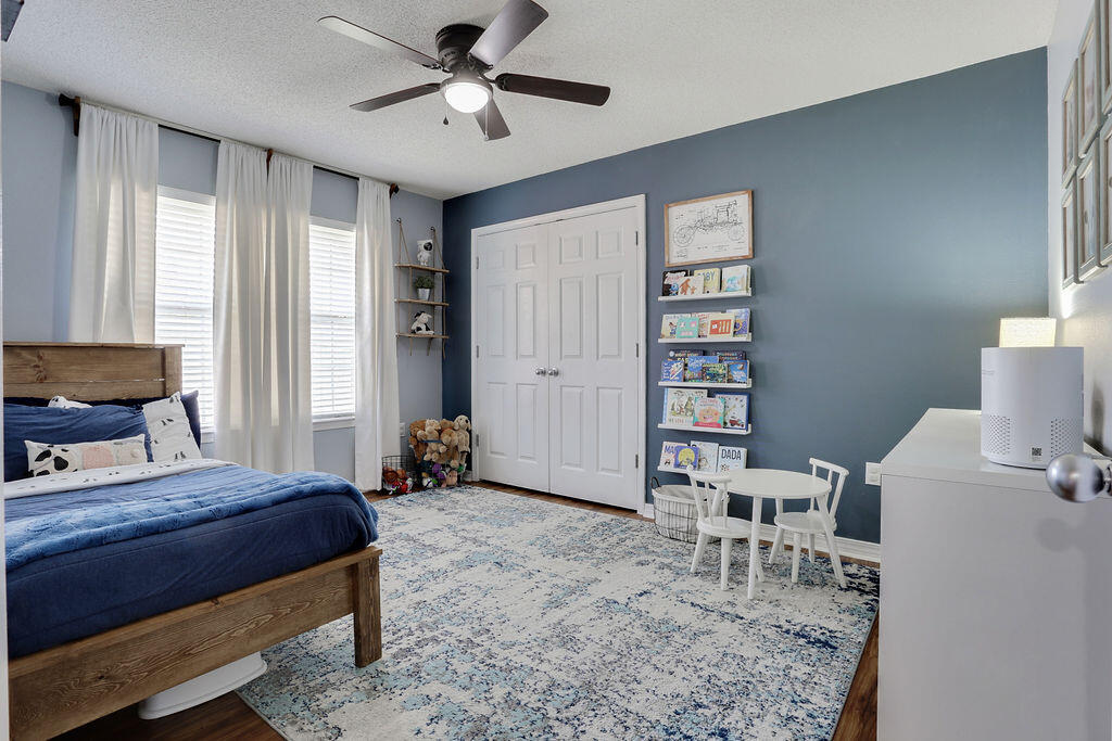 ALICIA PLACE - Residential