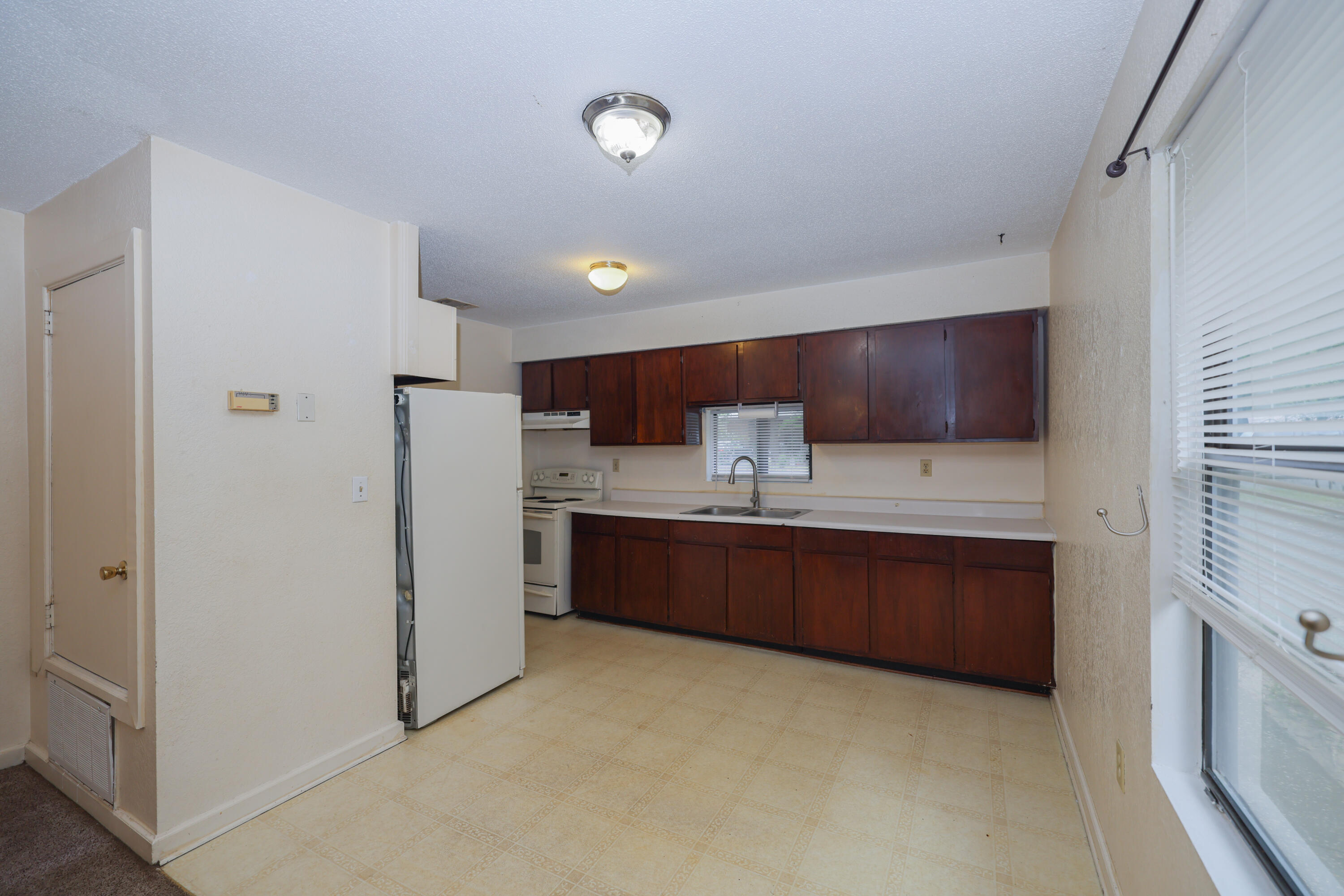 MORRIS ADD CRESTVIEW - Residential