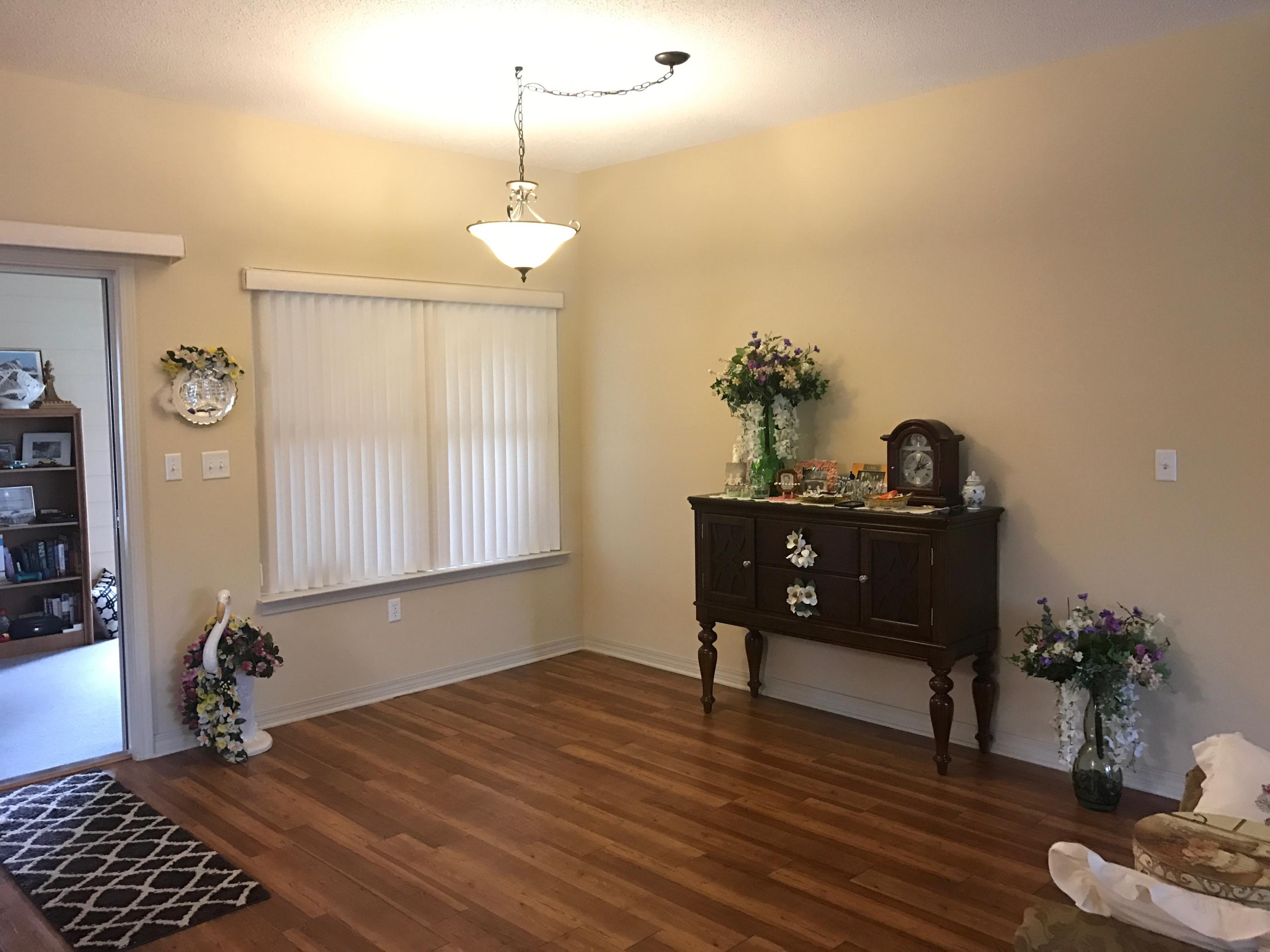 HUNTERS' RIDGE - Residential