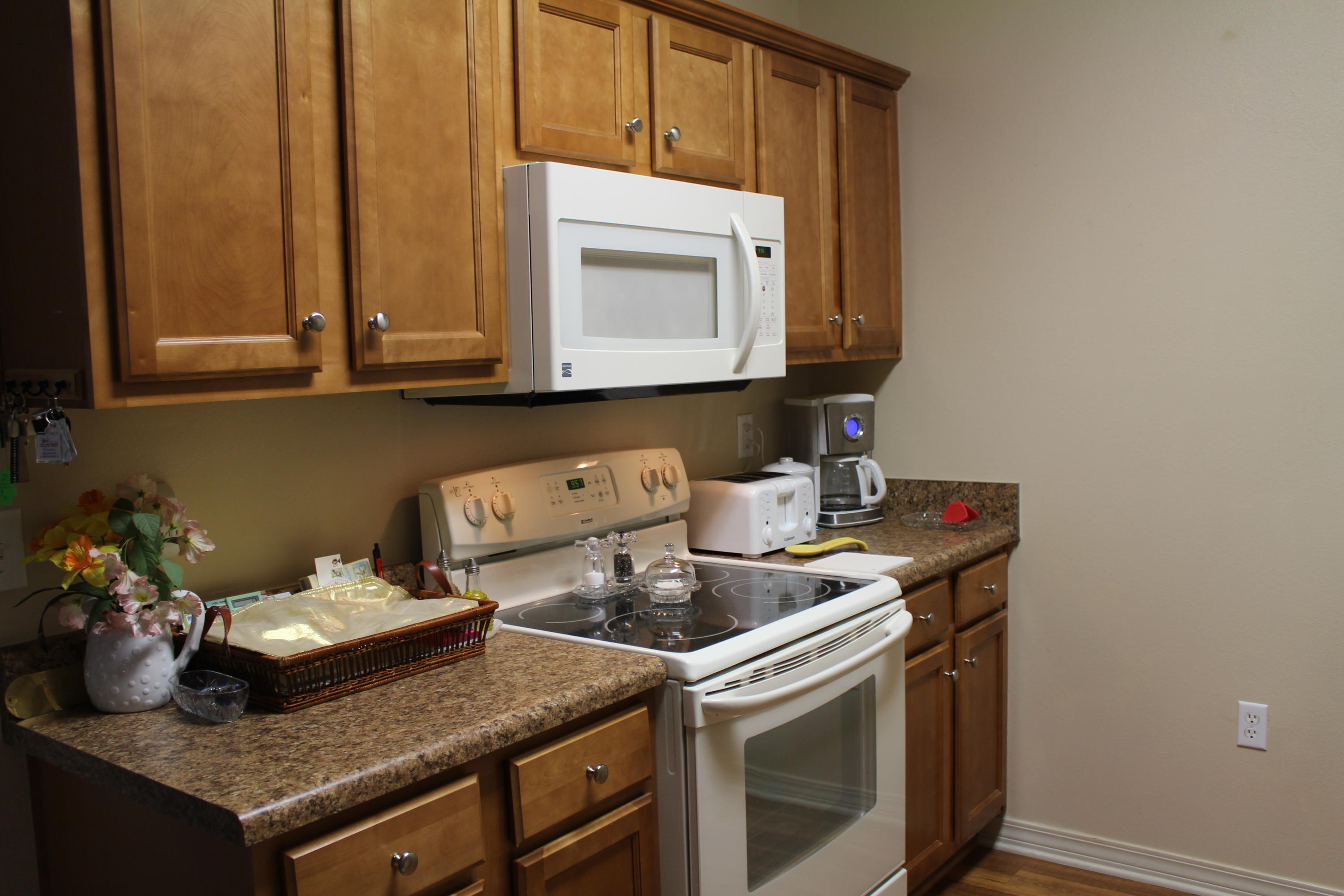 HUNTERS' RIDGE - Residential