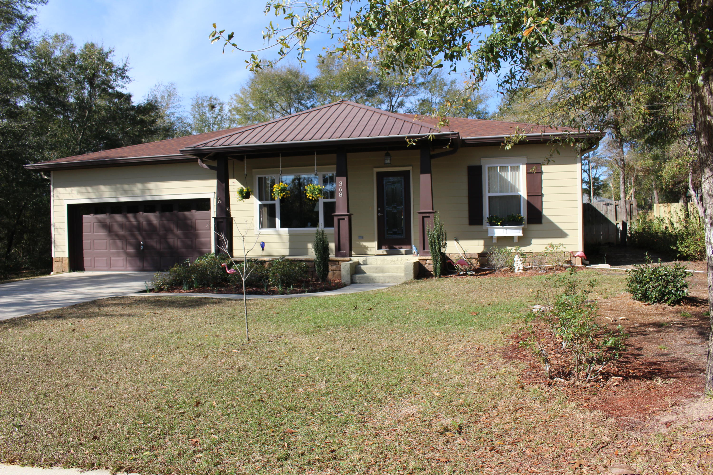 HUNTERS' RIDGE - Residential