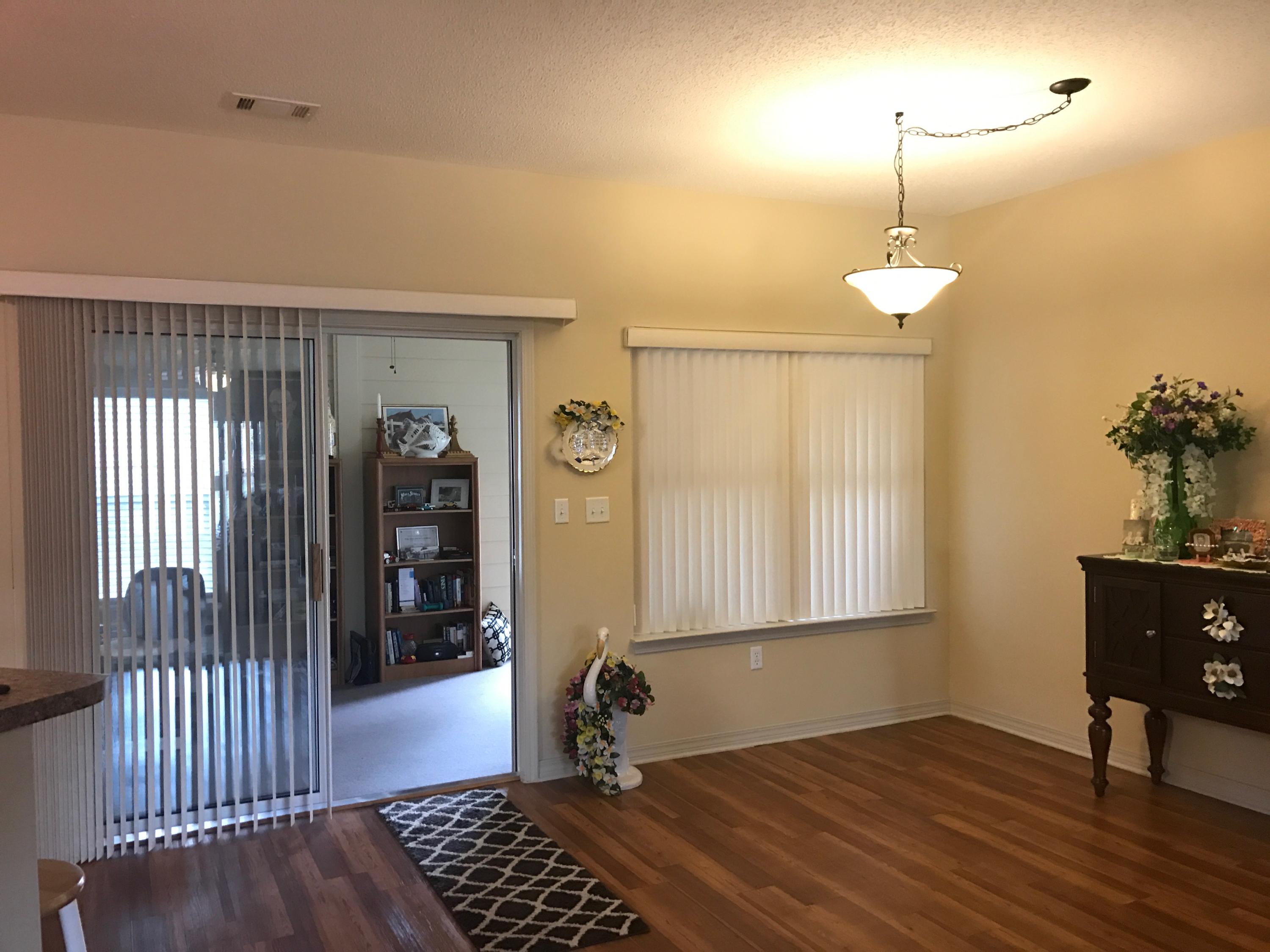 HUNTERS' RIDGE - Residential