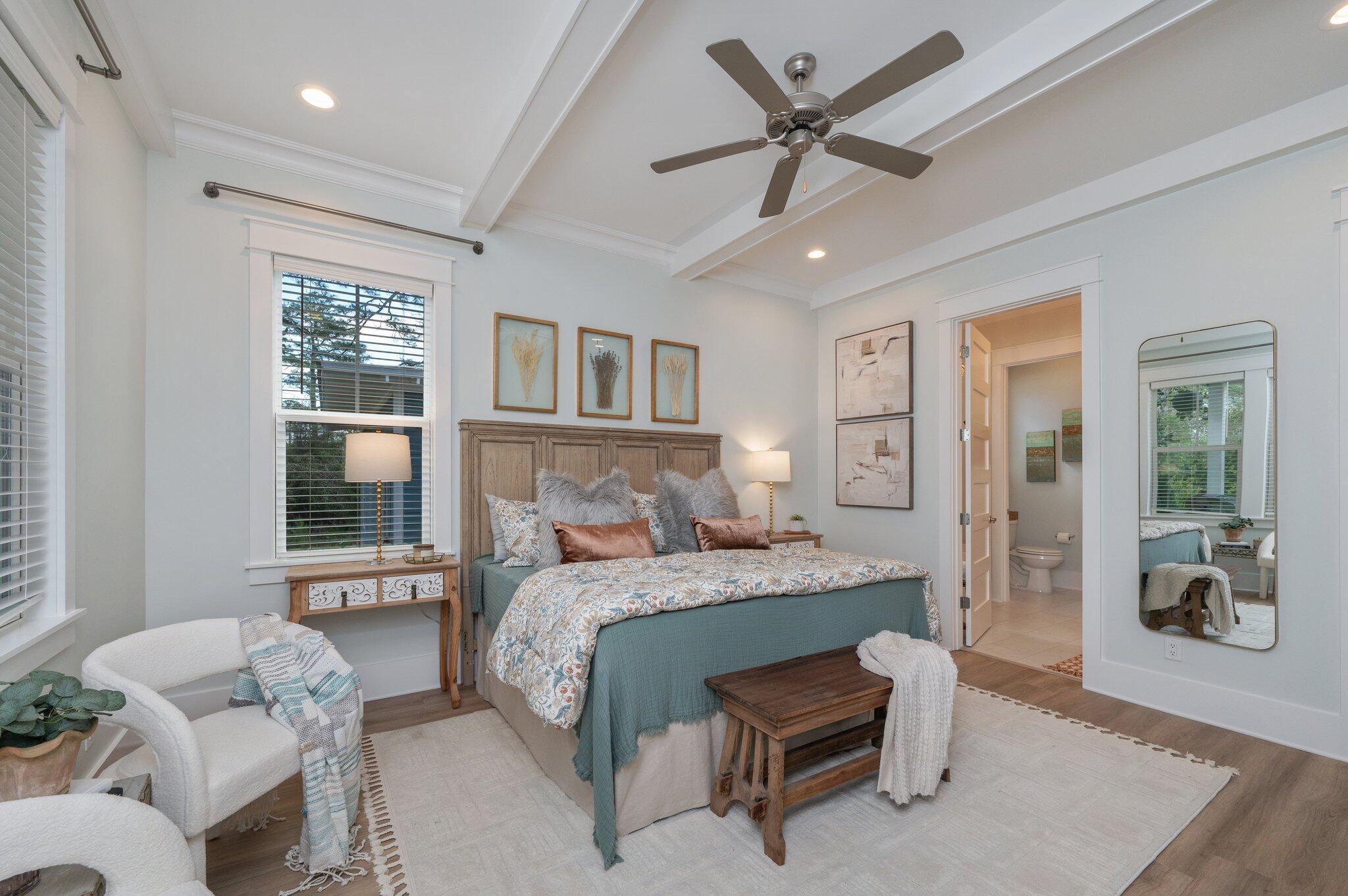 MAGNOLIA BEACH - Residential
