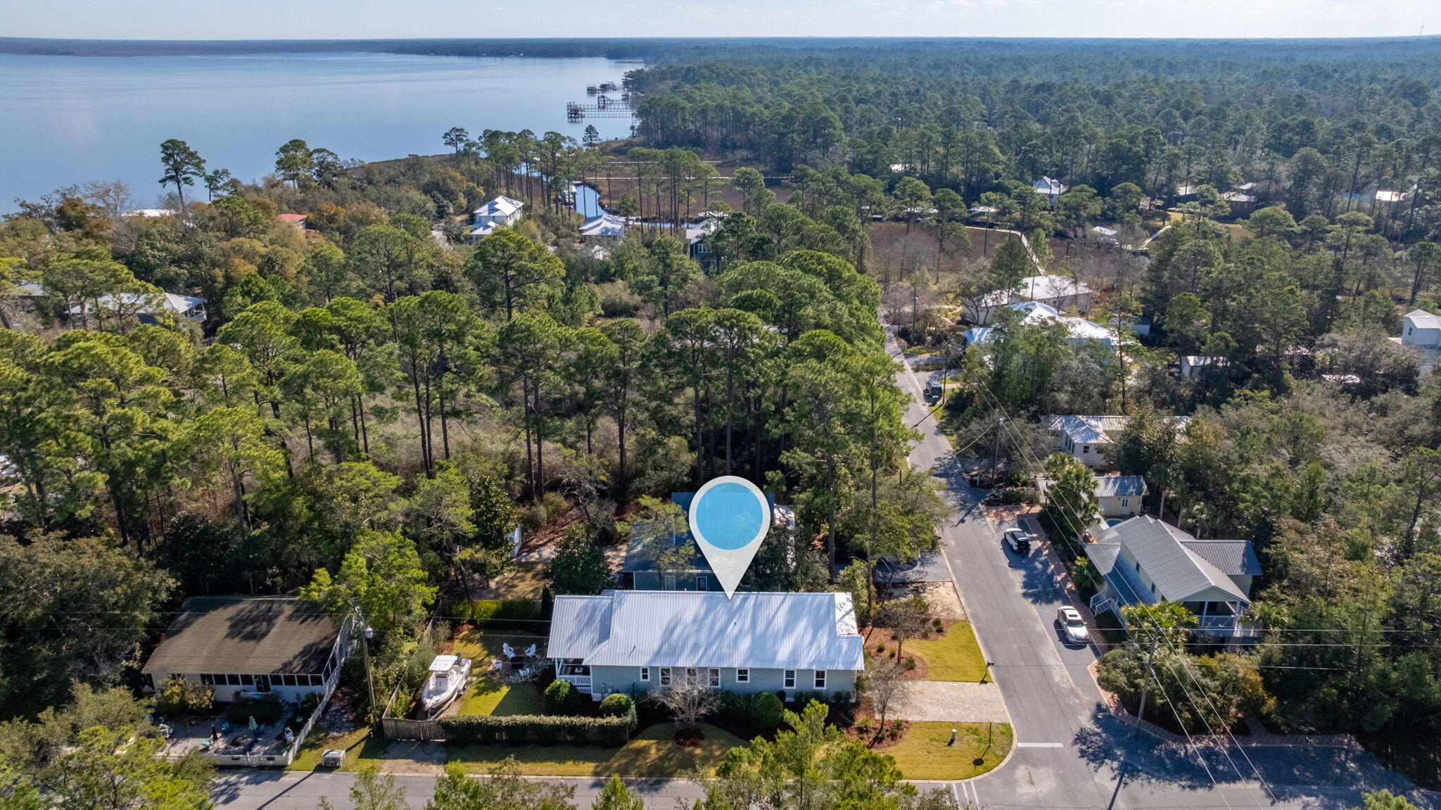 MAGNOLIA BEACH - Residential